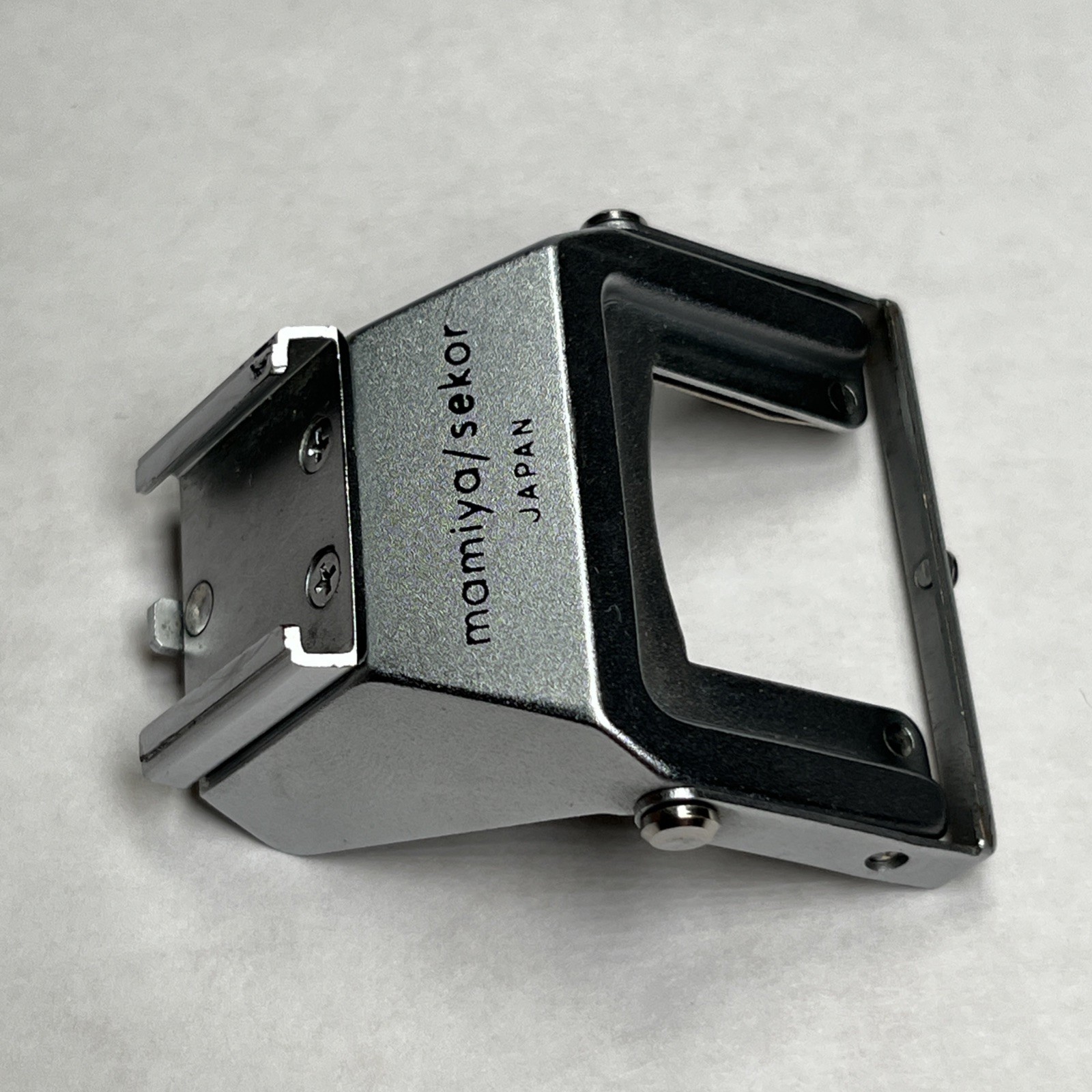 Mamiya/Sekor 35mm Camera Flash Cold Shoe Adapter