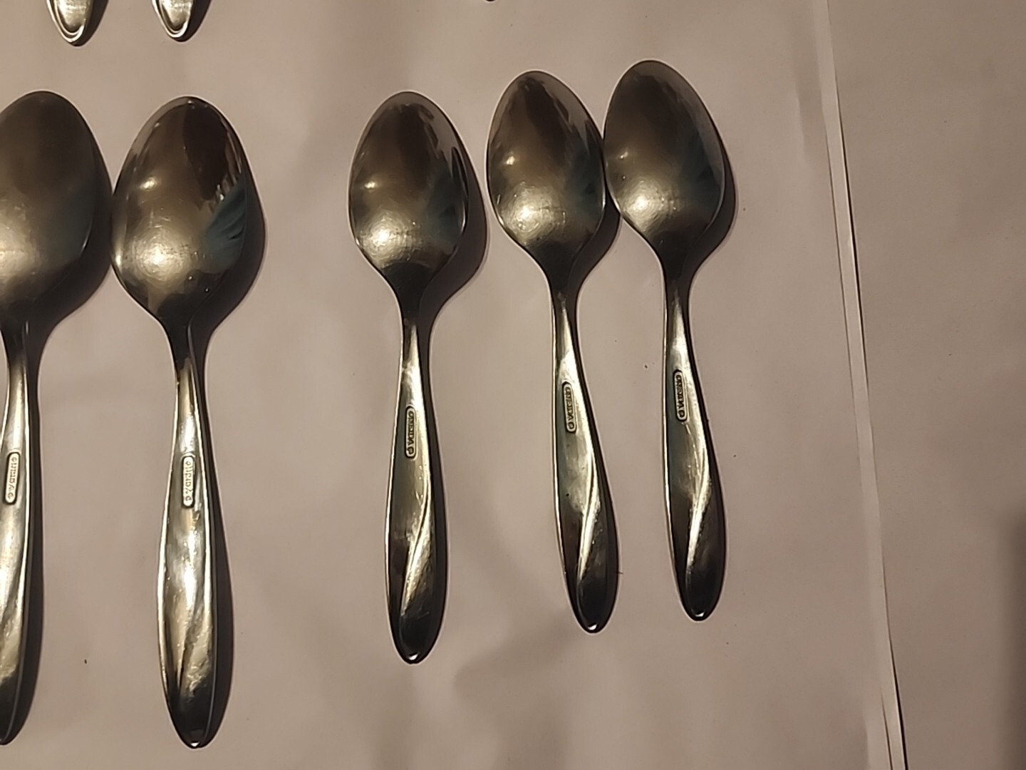 23pc Simmer by Oneida Stainless Flatware- Spoon, Fork, Knife