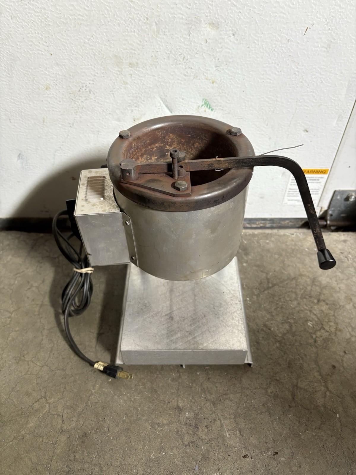 Lyman Mould Master XX Electric Lead Furnace Bullet Casting Ingot Mold