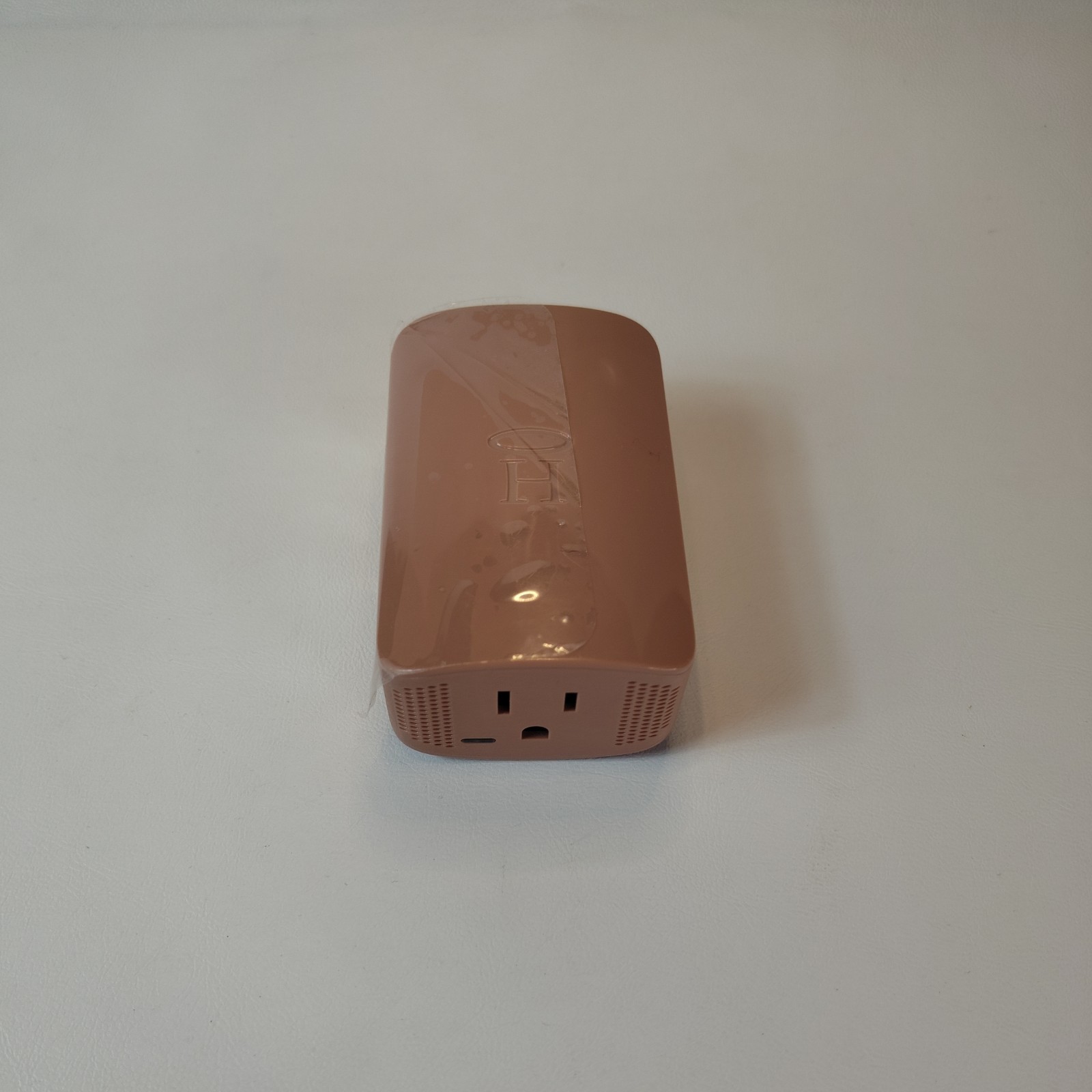 HALO AC-100 Portable Power Inverter 100W-Pink W/O Cord.