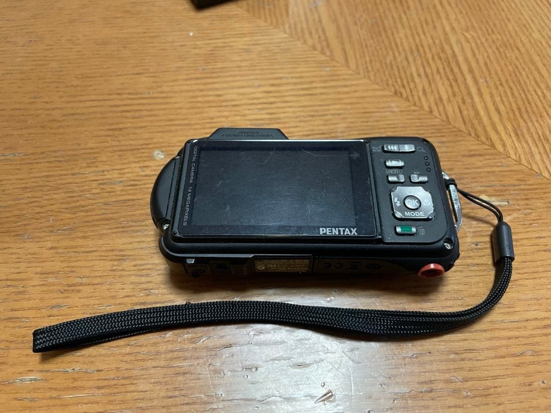PENTAX WG-10 Red Black Waterproof Shockproof Compact Digital Camera
