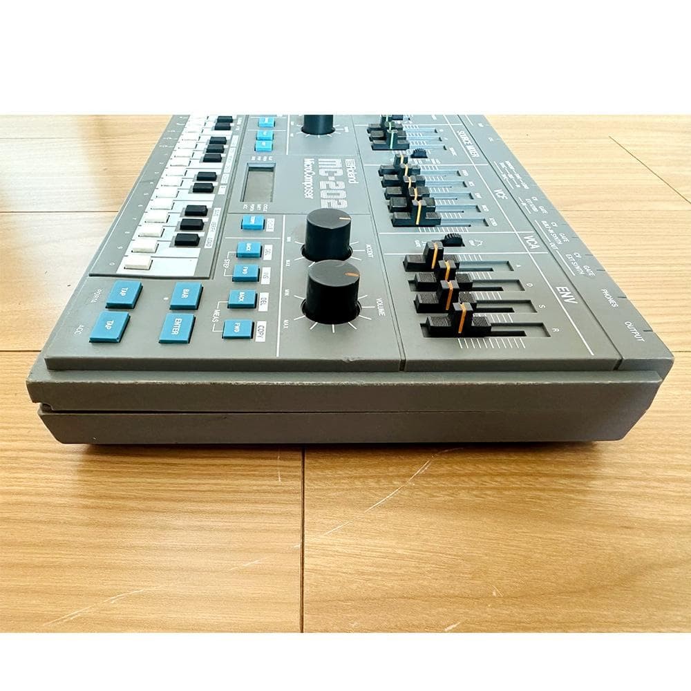Roland MC-202 MicroComposer Vintage Analog Synthesizer Sequencer Tested