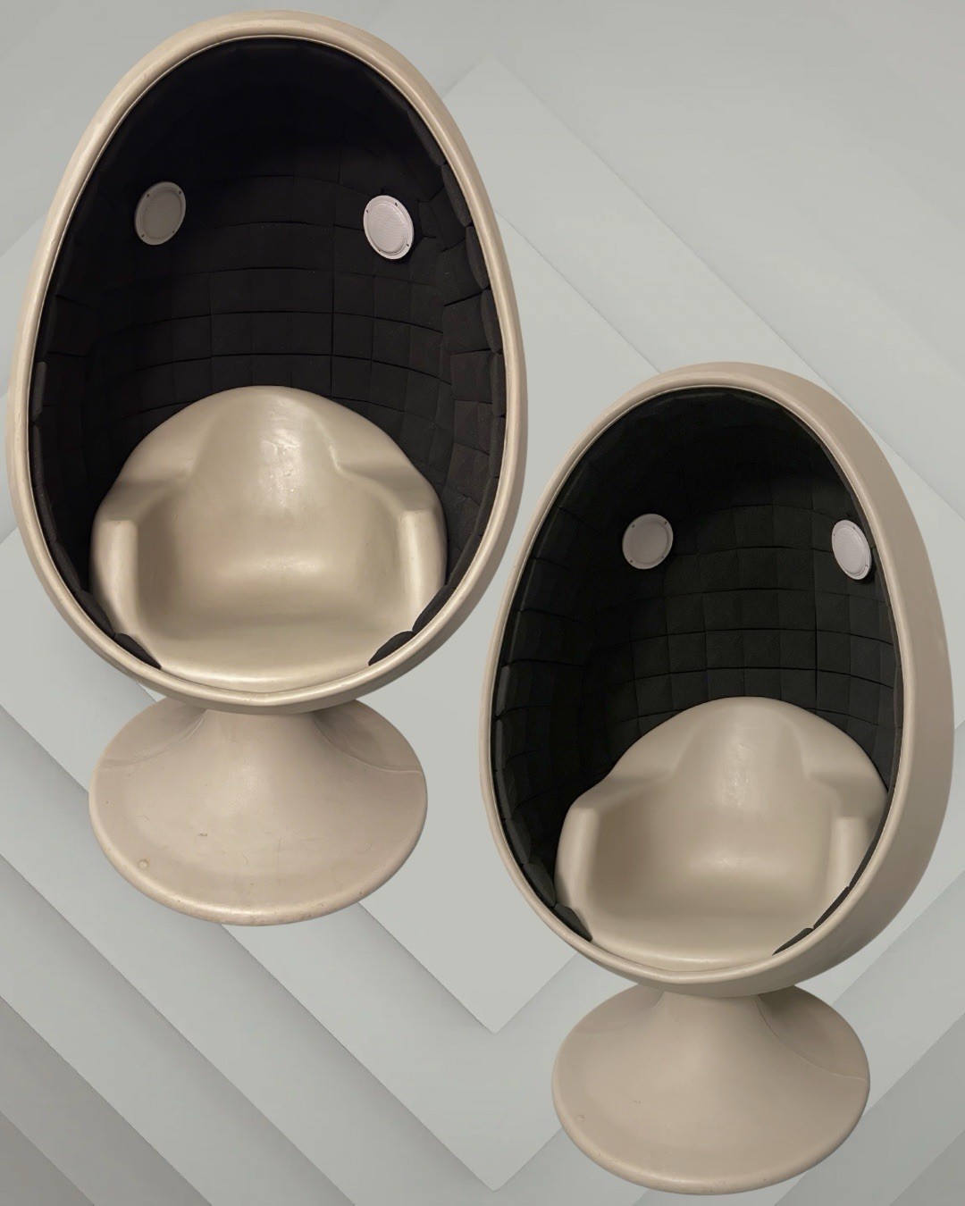 Space Age Atomic Egg Chair Modern MCM Atomic Starkey Laboratories Egg Pod Chair