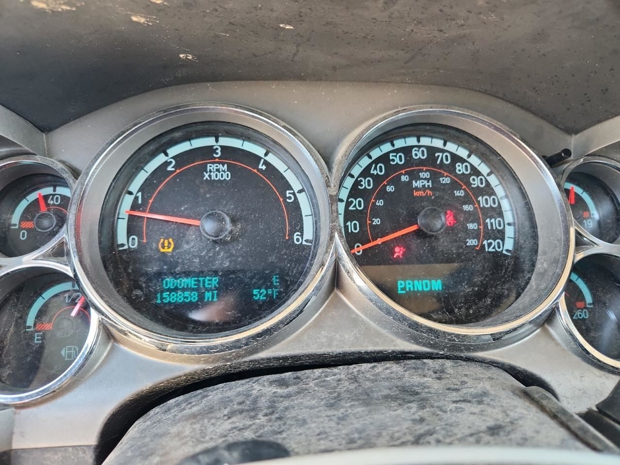Passenger Right Front Spindle/Knuckle Fits 07-14 ESCALADE 2530588