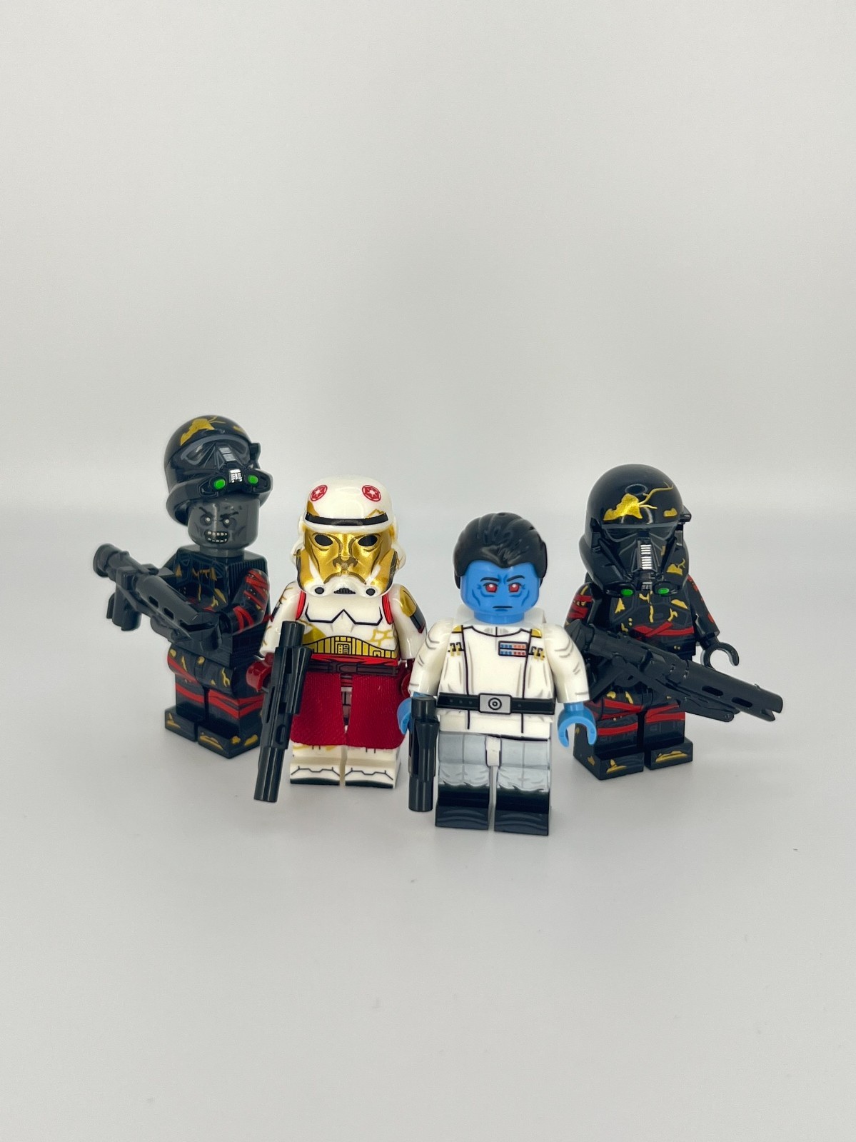 Star Wars Admiral Thrawn & Captain Enoch Imperial Custom Lego Minifigures