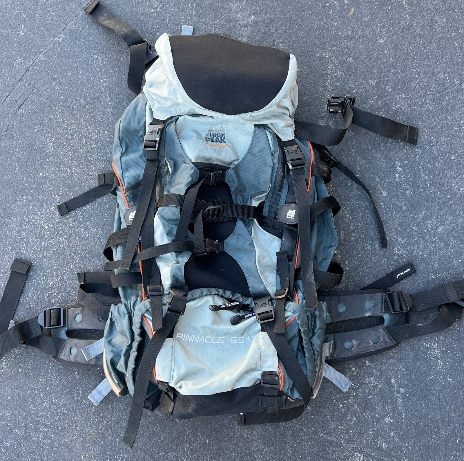 High Peak Pinnacle 65+10 Backpack Hiking