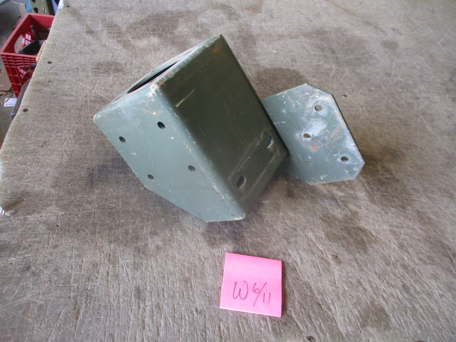 Used Rear Qtr Panel Antenna Base Mount for HMMWV, Fits R or L Sides