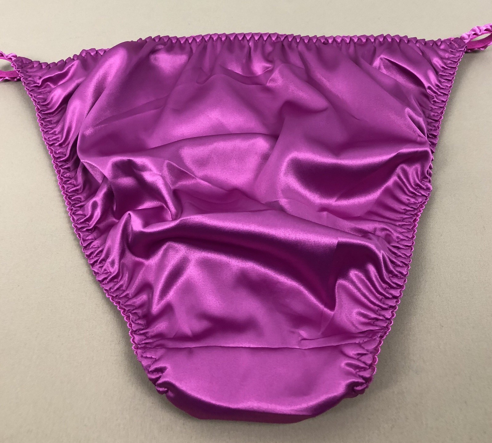 Satin String Panty Magenta M