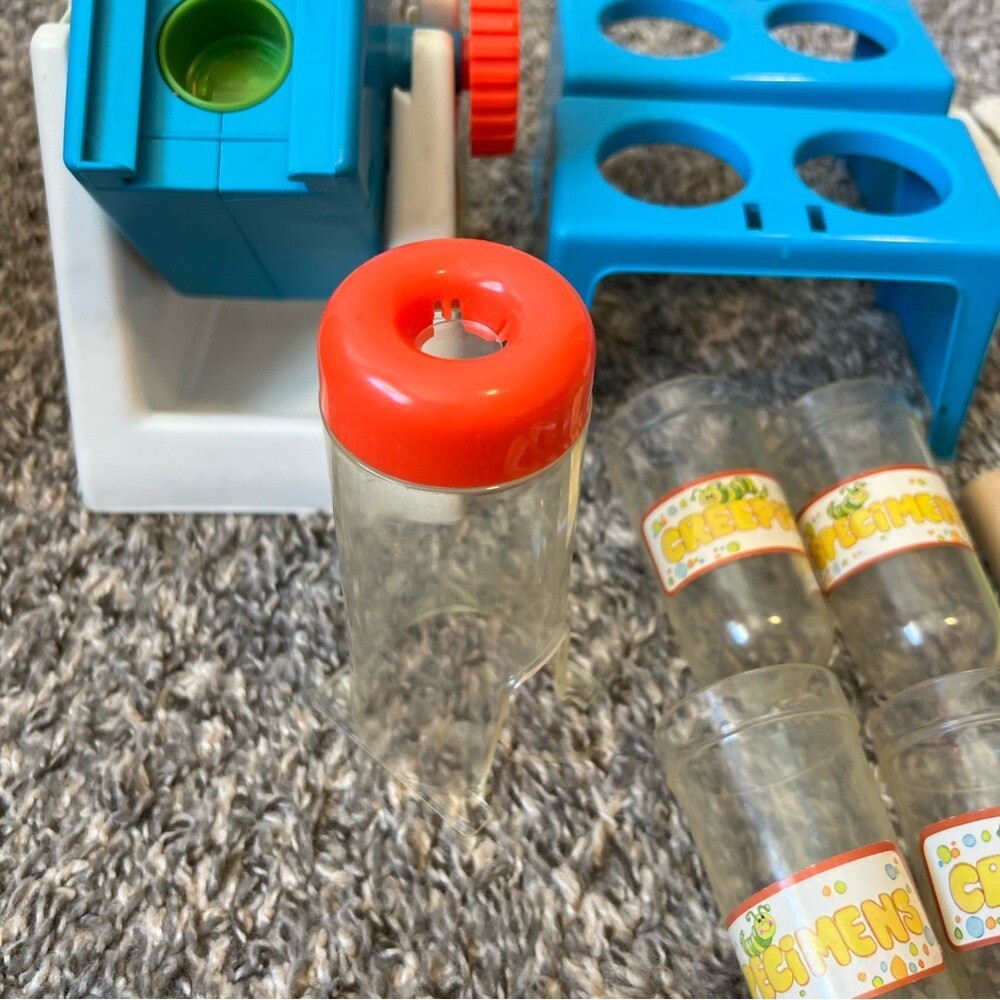 Play-doh Vintage 1980 Microscope Crank Out Crazy Critters In Box Set Kenner