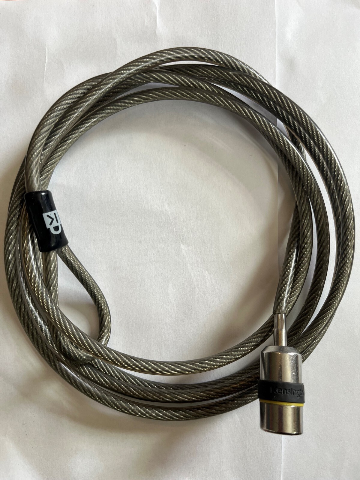 Ten (10) Kensington 8' steel reinforced cable locks - computer locks with keys