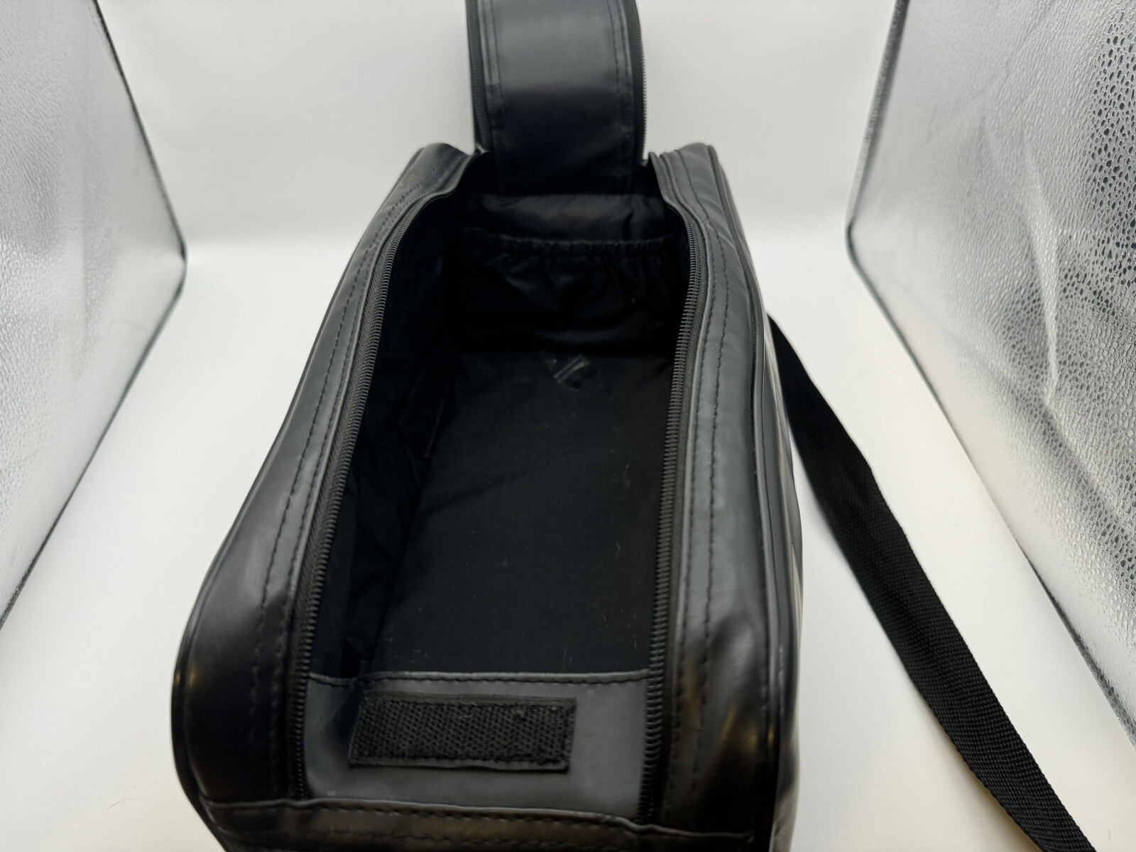 Ambico Classic Camcorder Case Black Padded Adjustable Strap Inside Pockets
