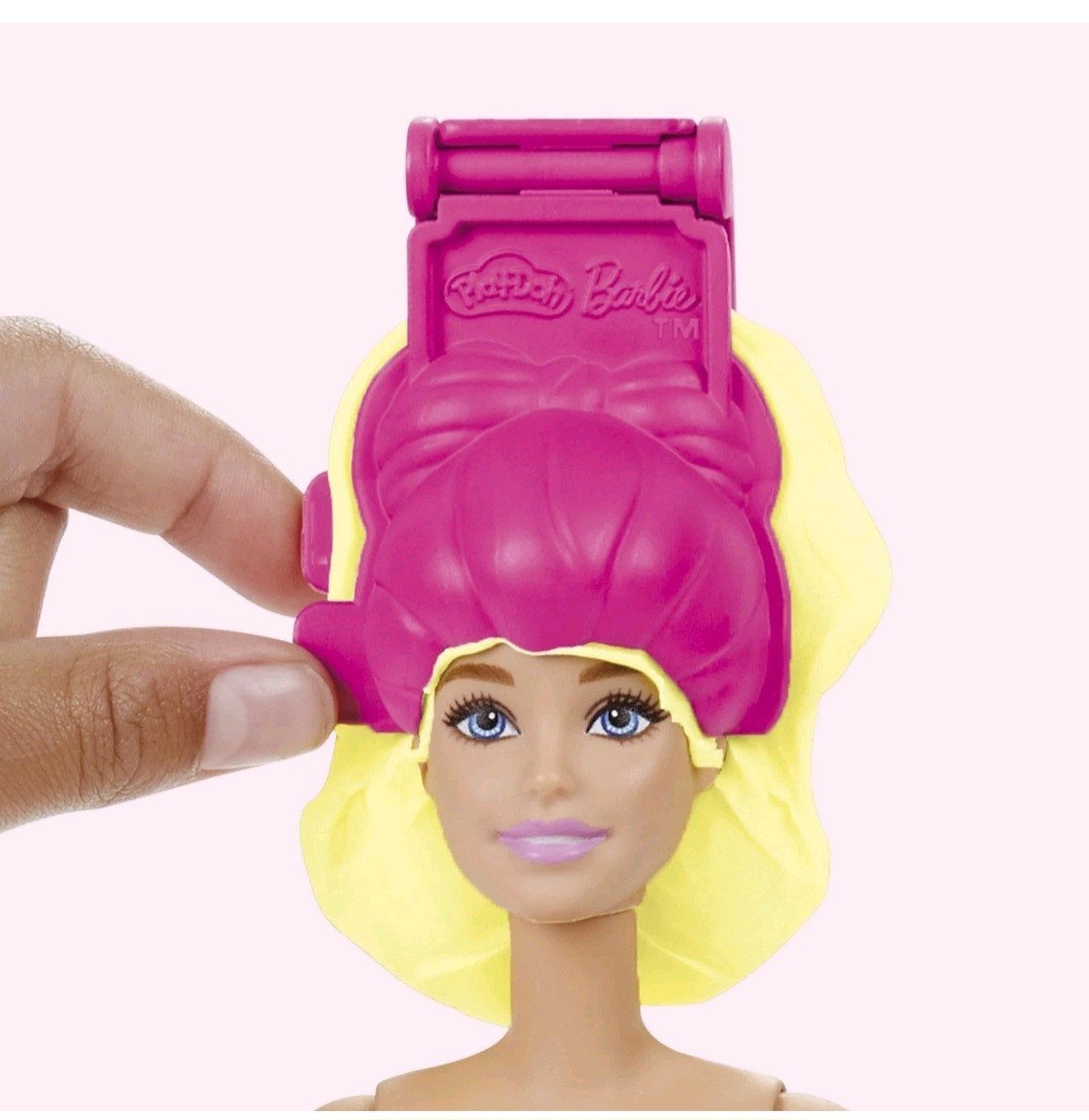 Play-Doh Barbie Ruffles and Bows Set, Make Doll Clothes with Modeling Compoun...
