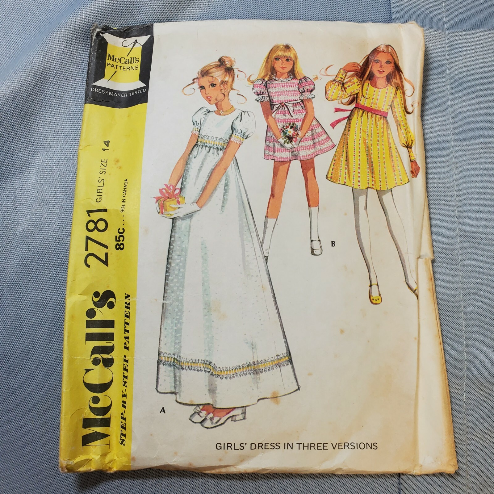 McCalls Vtg Pattern 2781 Girls Dress 3 Lengths 2 Sleeve Styles Sz 14 CUT 1971