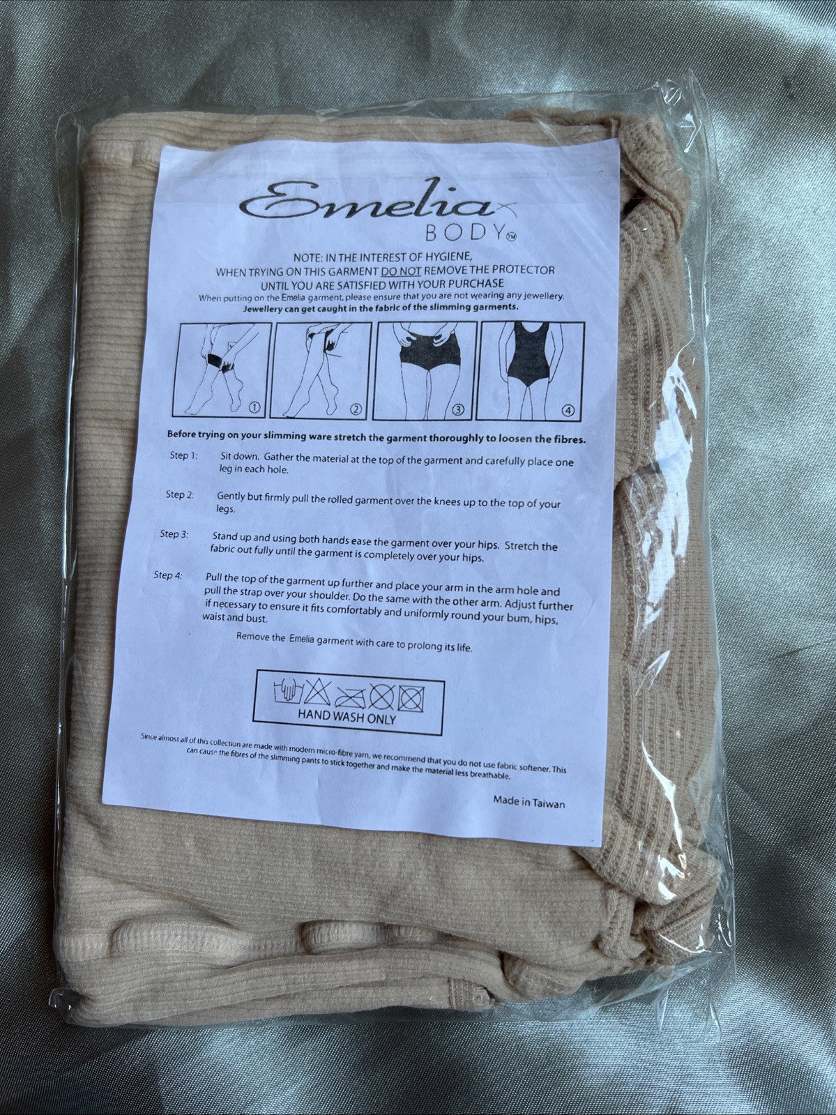Emelia XXL Body Shape