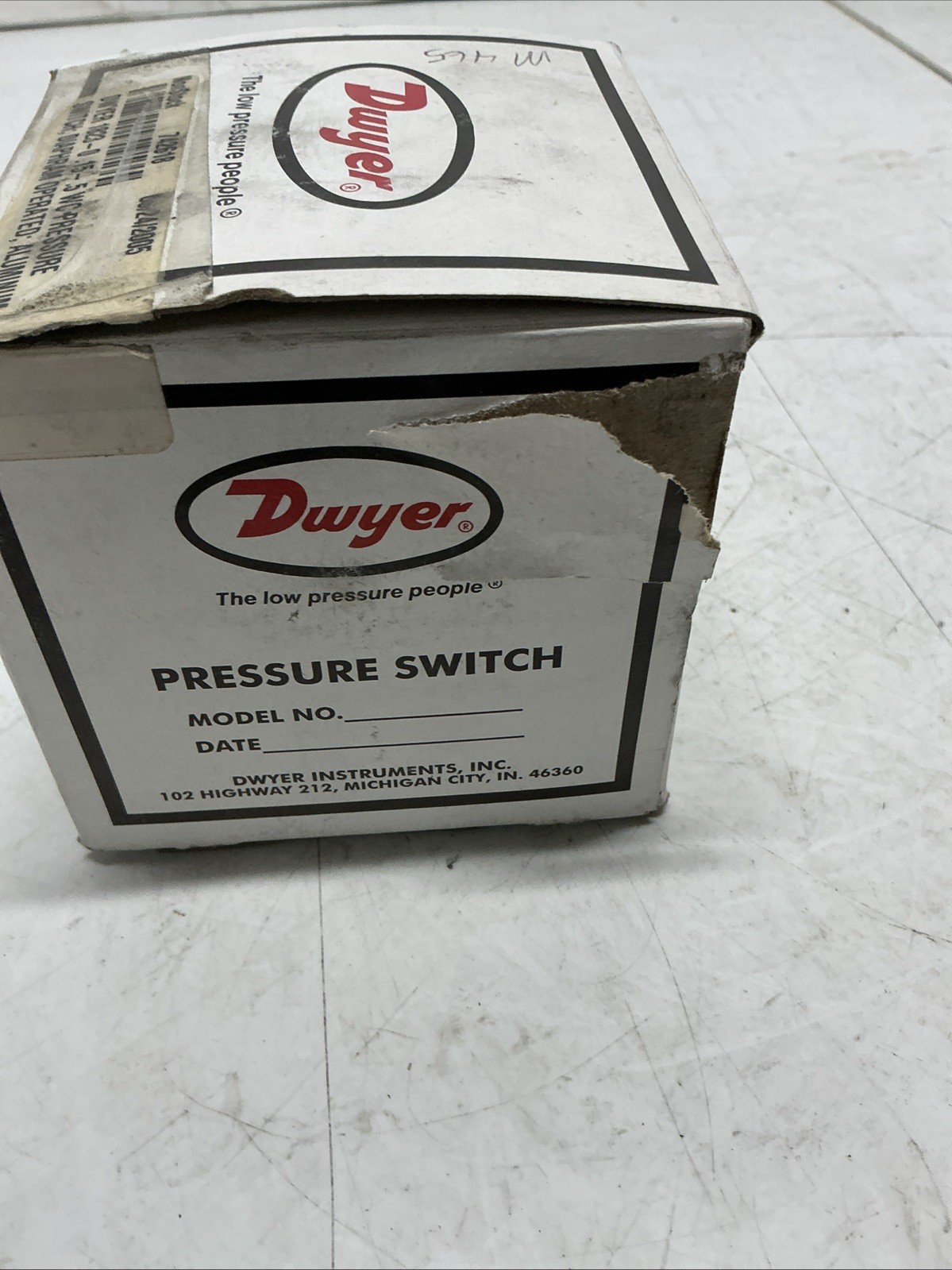 Dwyer 1823-0 Pressure Switch Y-623
