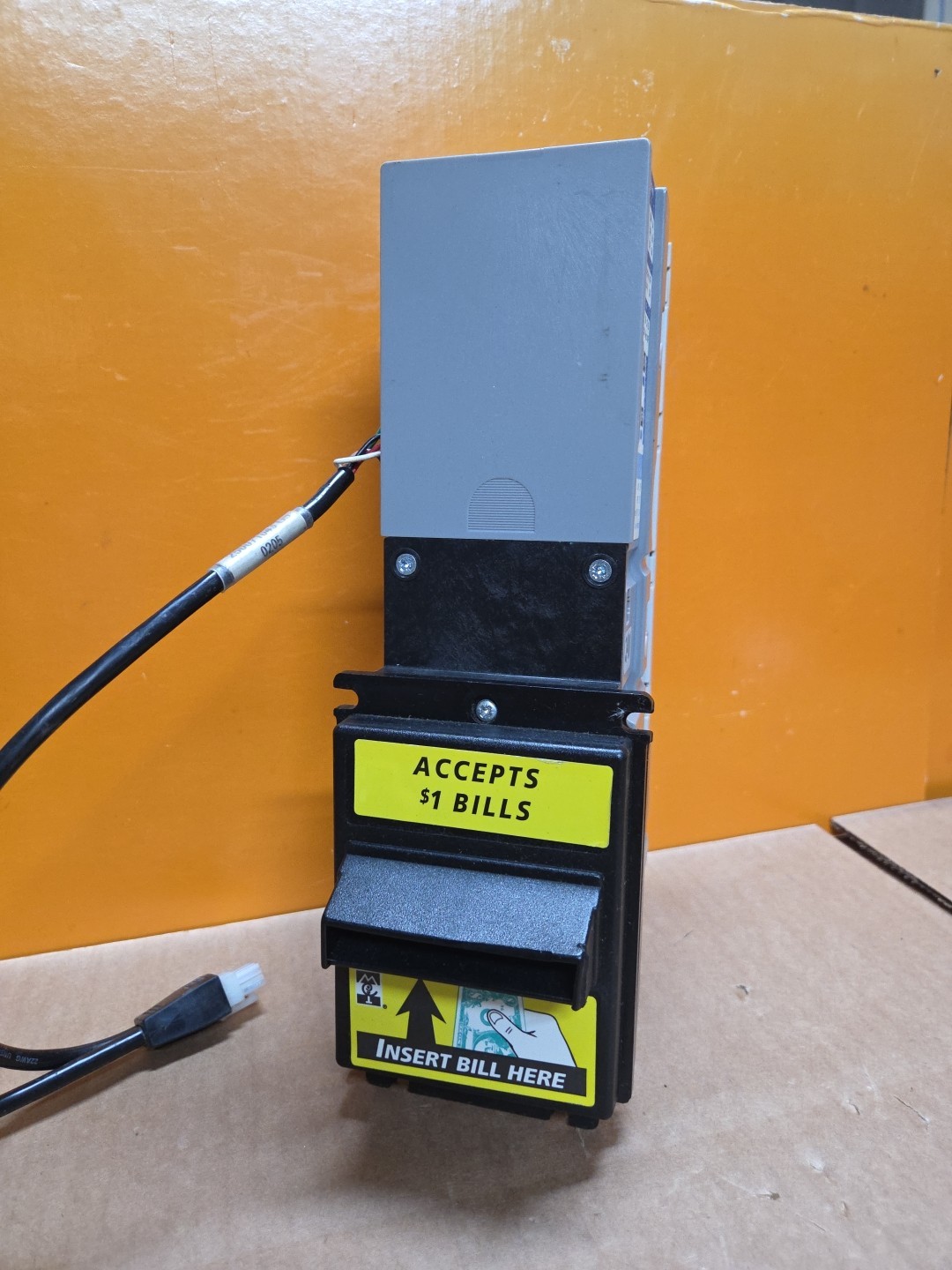 Mei Mars VN 2522 U3 Bill Validator Acceptor with harness 250004225 24v