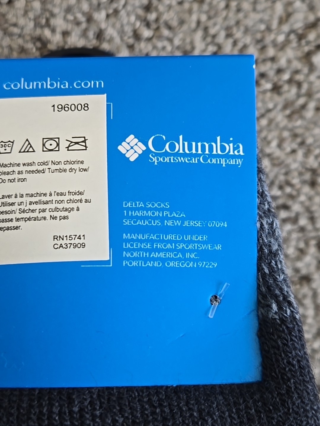 Columbia 2 Pk Navy Blue Fair Isle Fleece Comfort Crew Socks Men's Sz 6-12 NWT