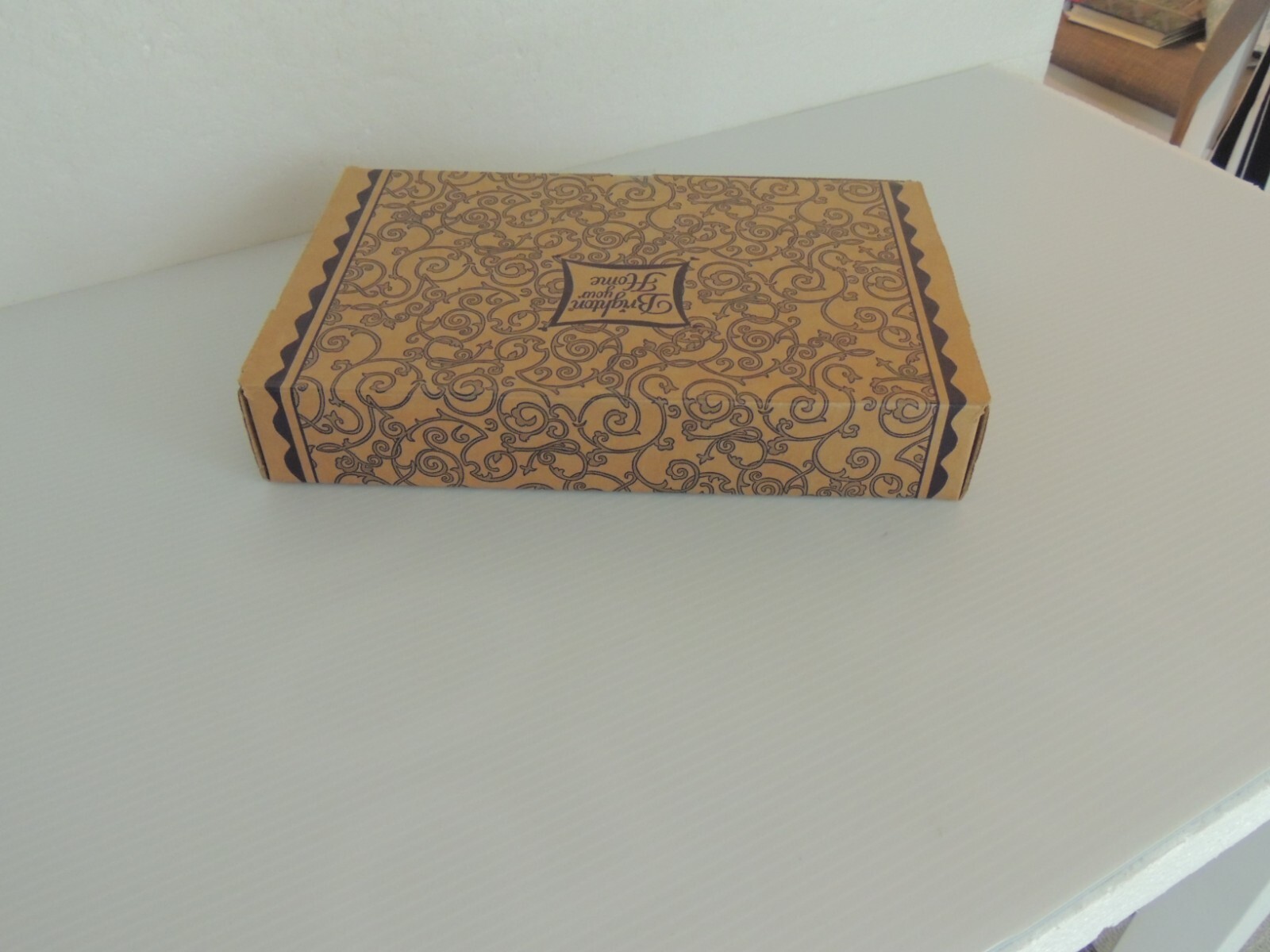 Brighton Box -- empty storage box -- 11" x 7" x 2"