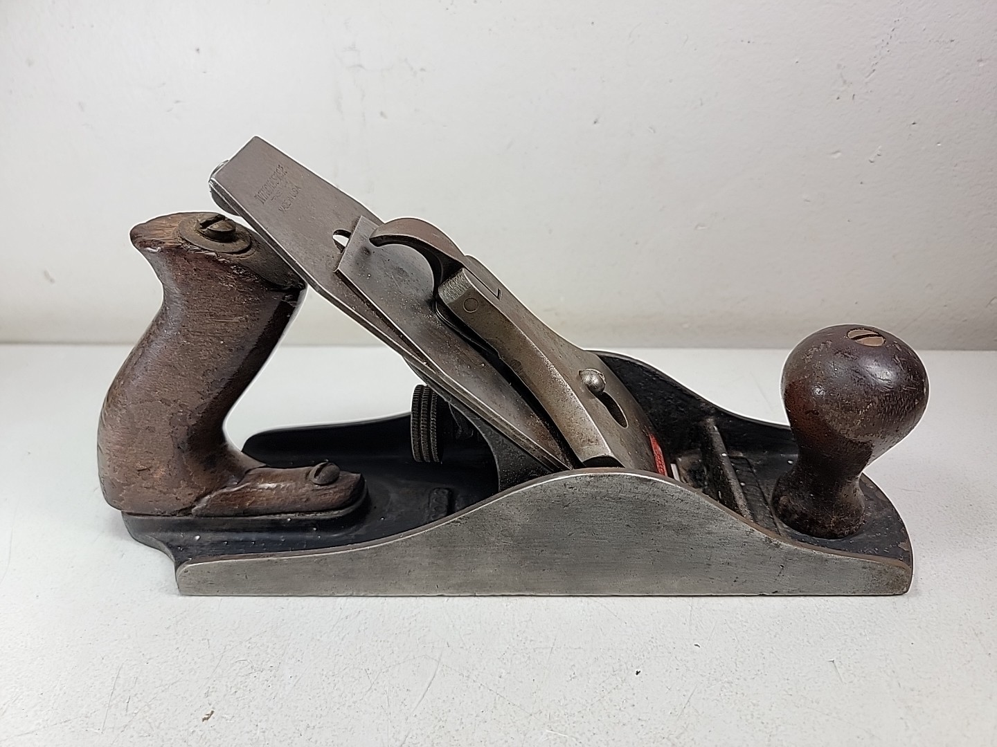 Vintage Winchester No 3006 (No 4-1/2 Size) Wide Body Wood Plane Smooth Bottom