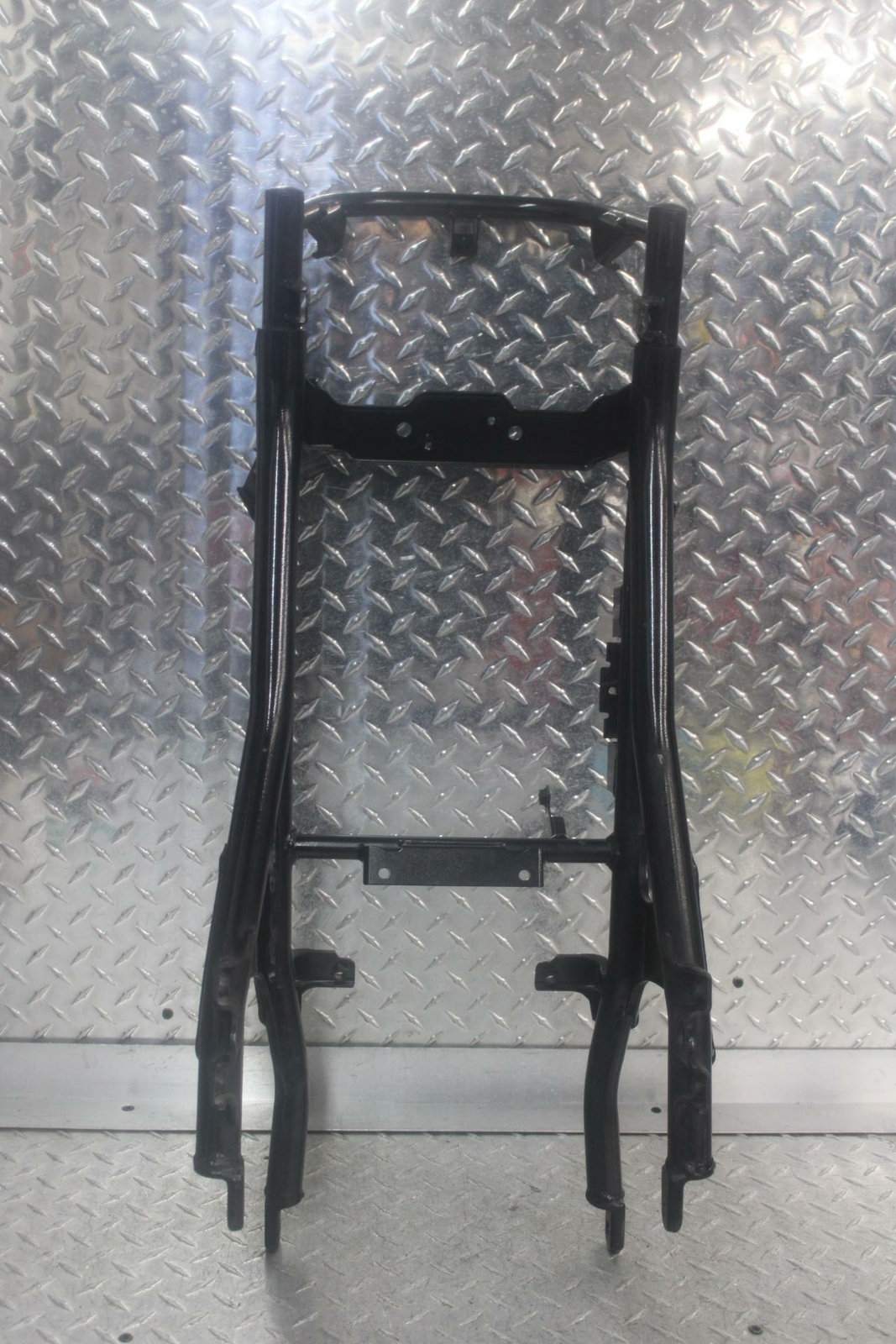 2003 KAWASAKI ZZR1200 REAR SUBFRAME BACK SUB FRAME 32160-1776-10