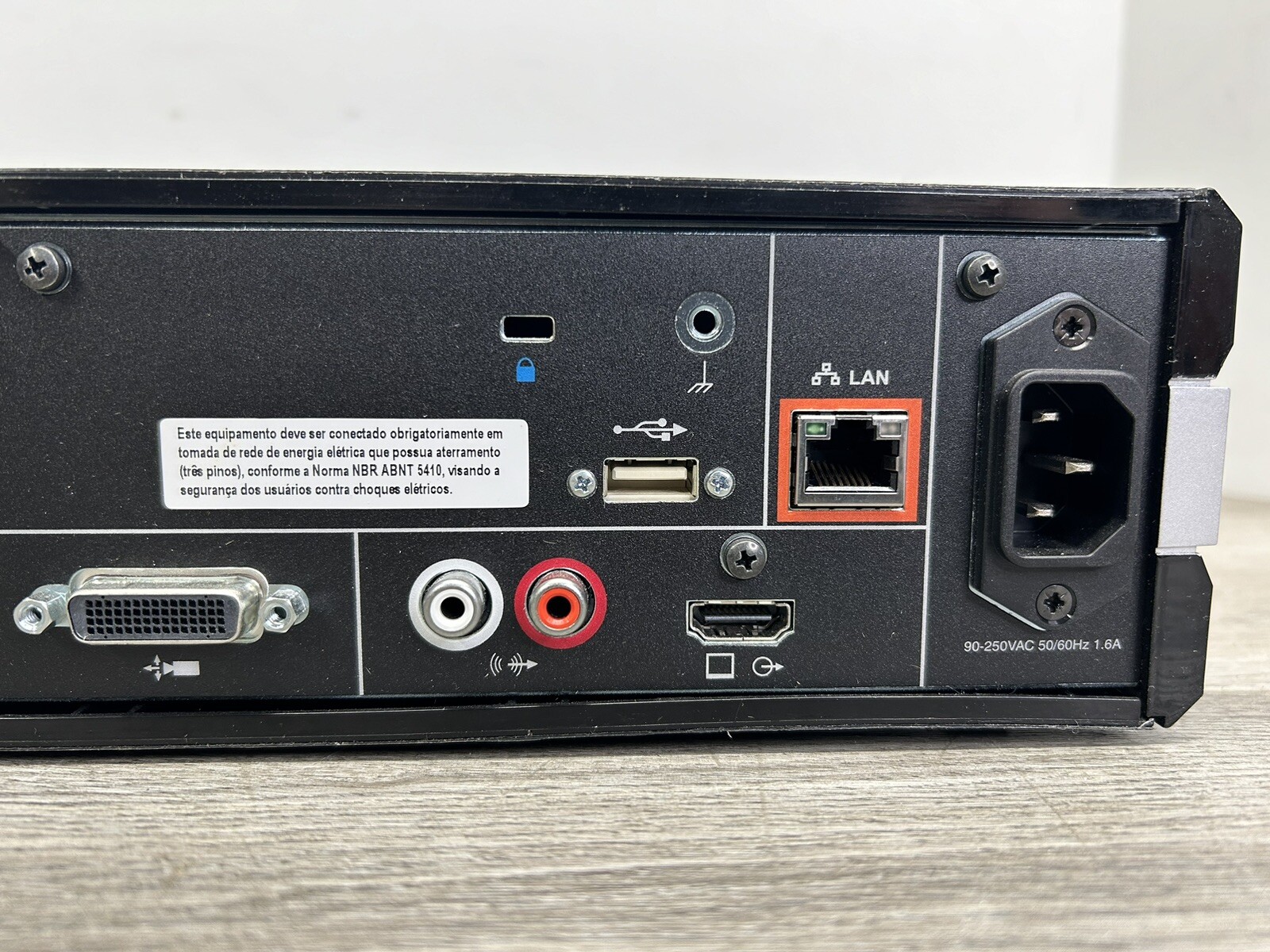 POLYCOM HDX 6000 HD NTSC Video Conferencing Equipment- w/Remote and Mic