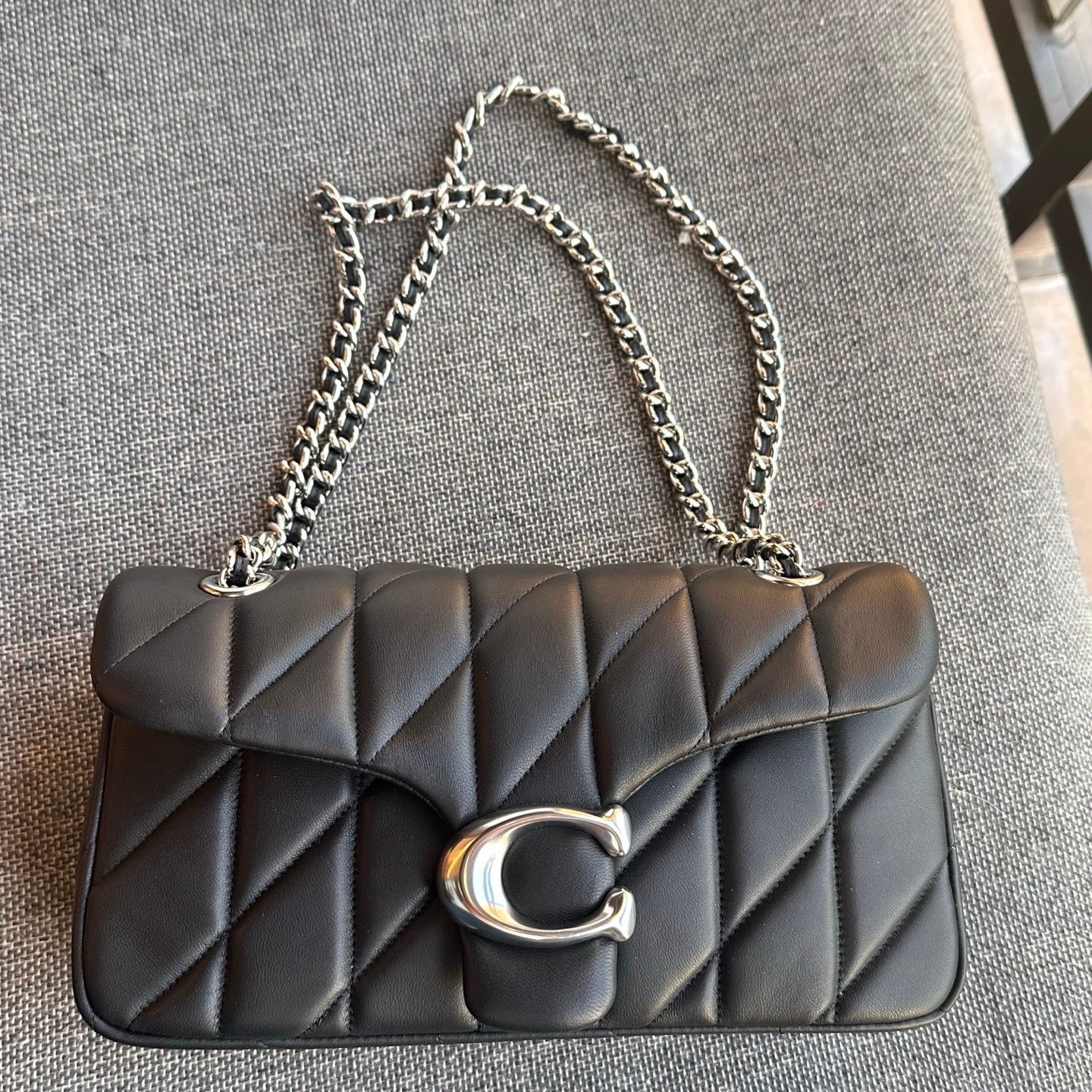 COACH new Tabby26 wine bag with diamond pattern - silver logo