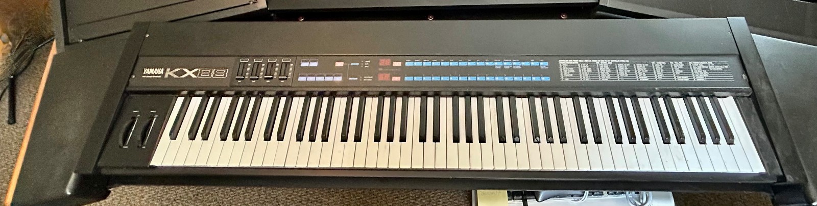 Yamaha KX88 MIDI Master Keyboard Controller