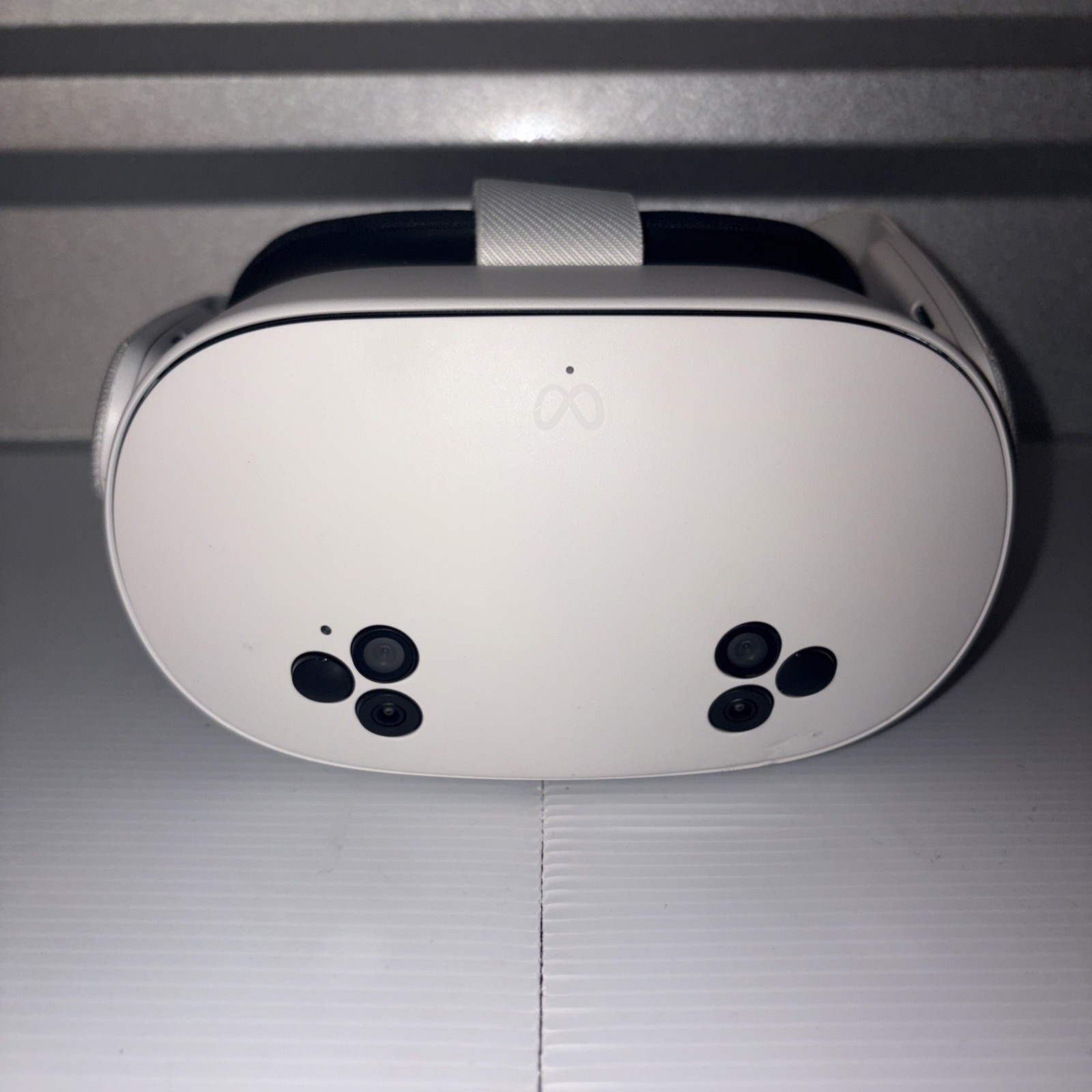 Meta Quest 3S VR headset