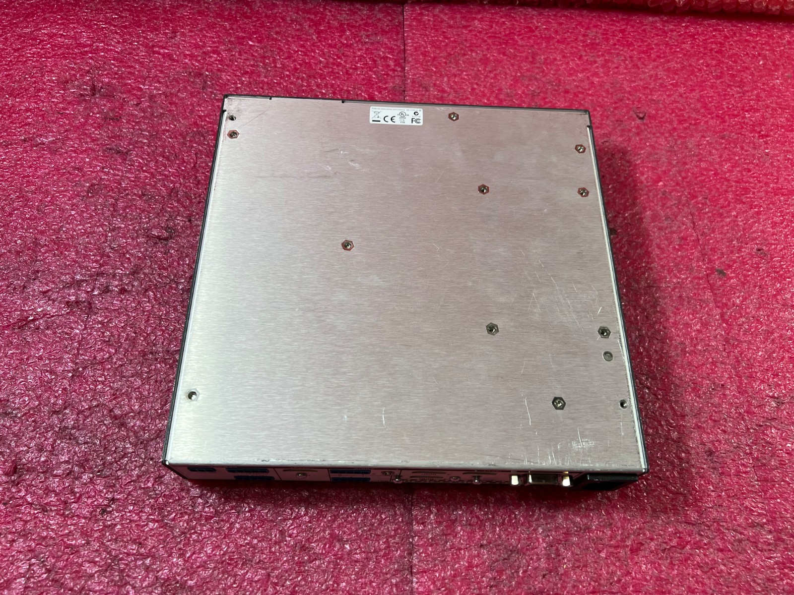 Extron IN1604 HD 4-Input HDCP-Compliant Video Scaler