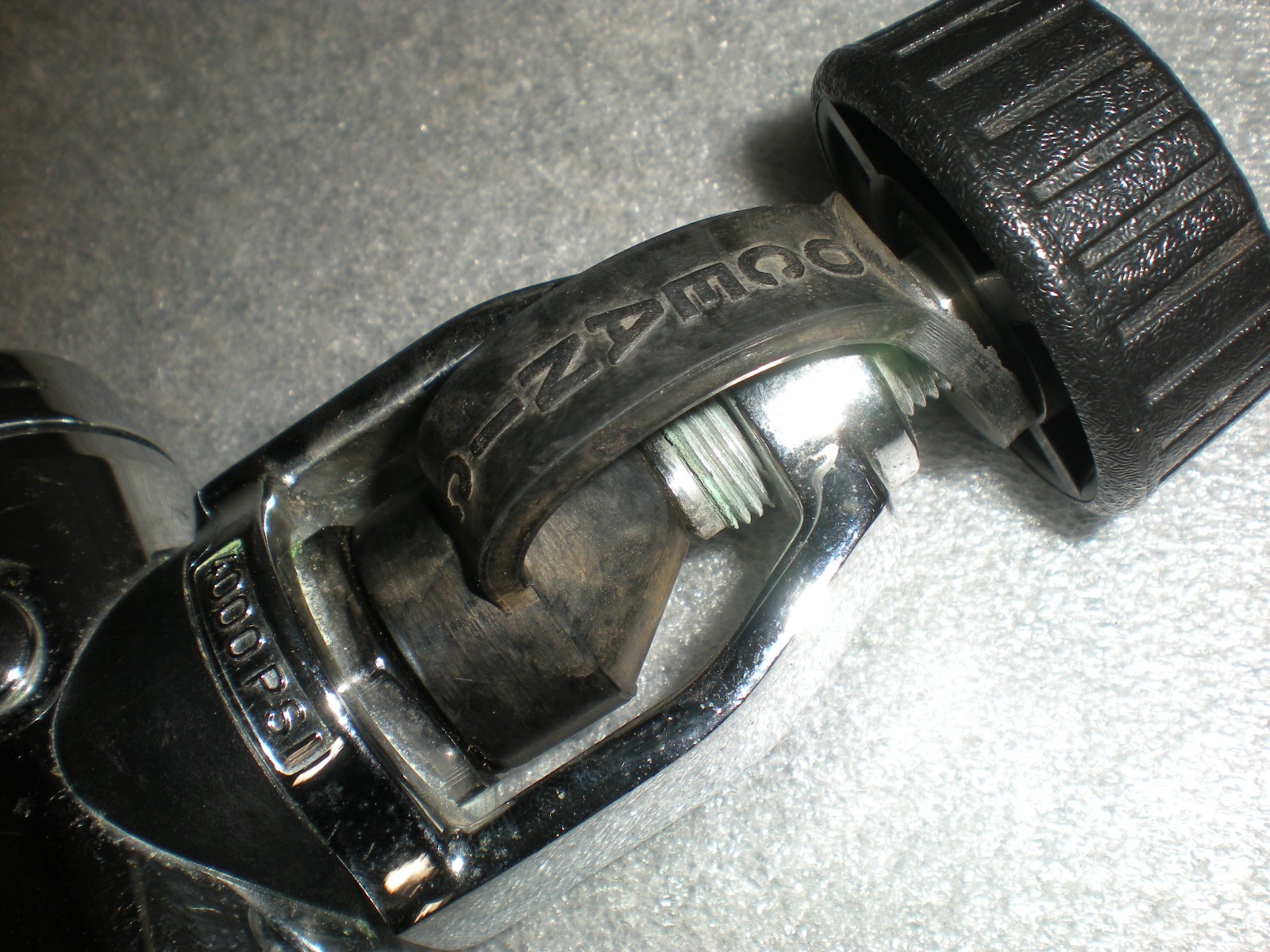 Oceanic 4000 PSI Scuba Diving Regulator ONLY ASIS UNTESTED