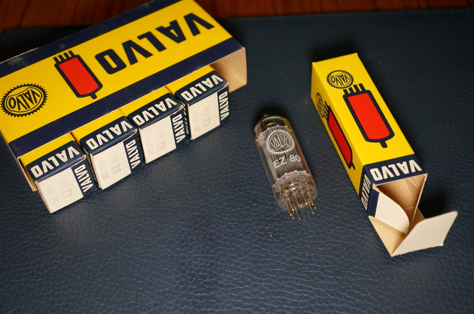 1 - Valvo EZ80 / 6AV4 / Audio Tube  NIB - EZ 80
