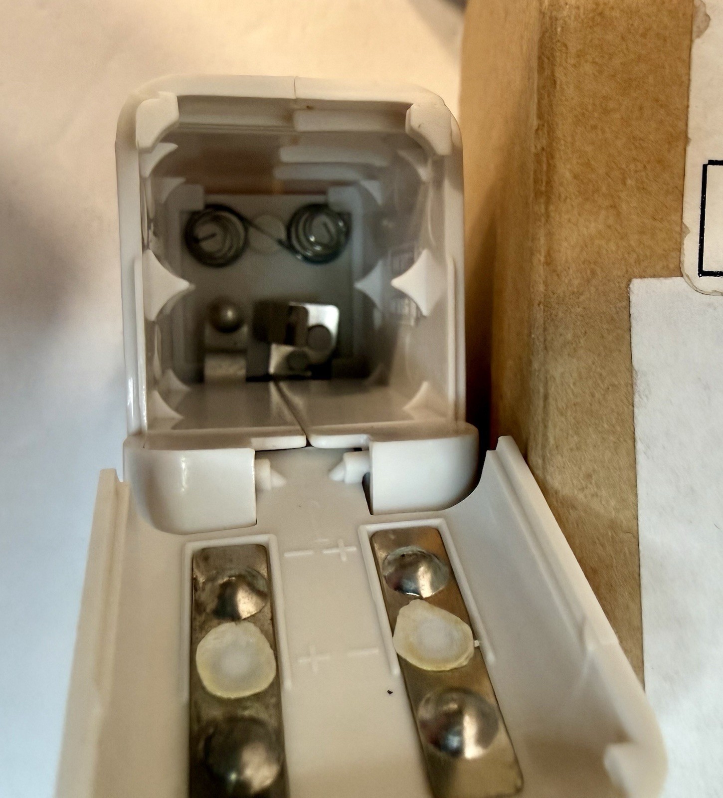 New Perfect Stitch Pro Handheld Sewing Machine Kit With Threads NIB - Tested