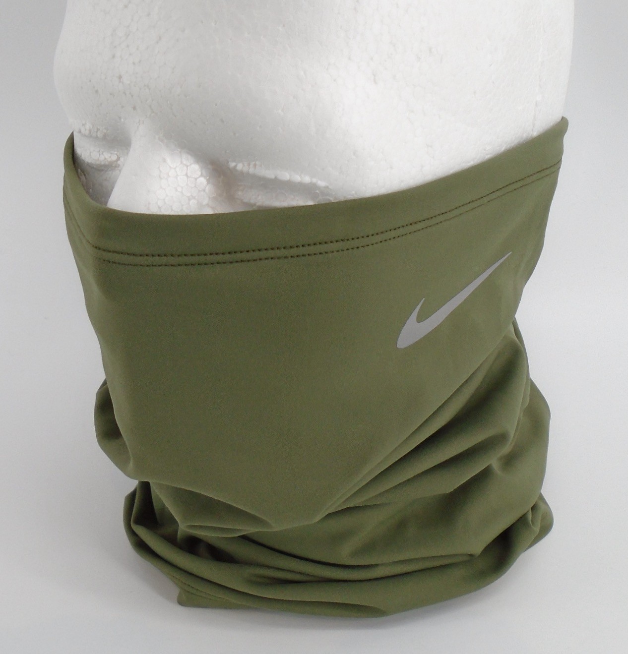 Nike Therma-FIT Wrap Running Neck Wrap Adult Football Grey/Silver