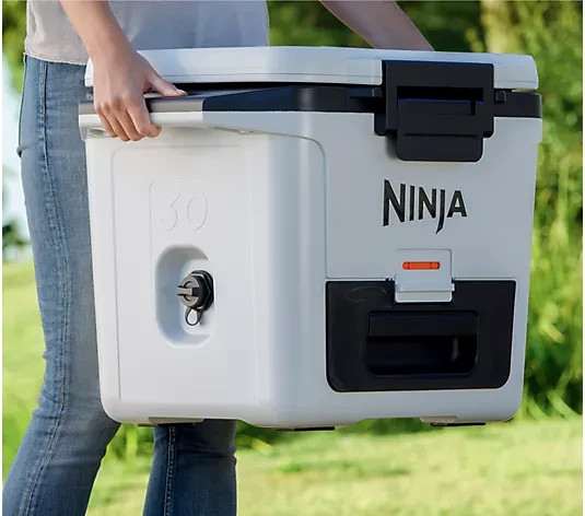 Ninja FrostVault 30QT Hard Cooler Dry Zone Outdoor, White,US STOCK,NO IMPORT FEE