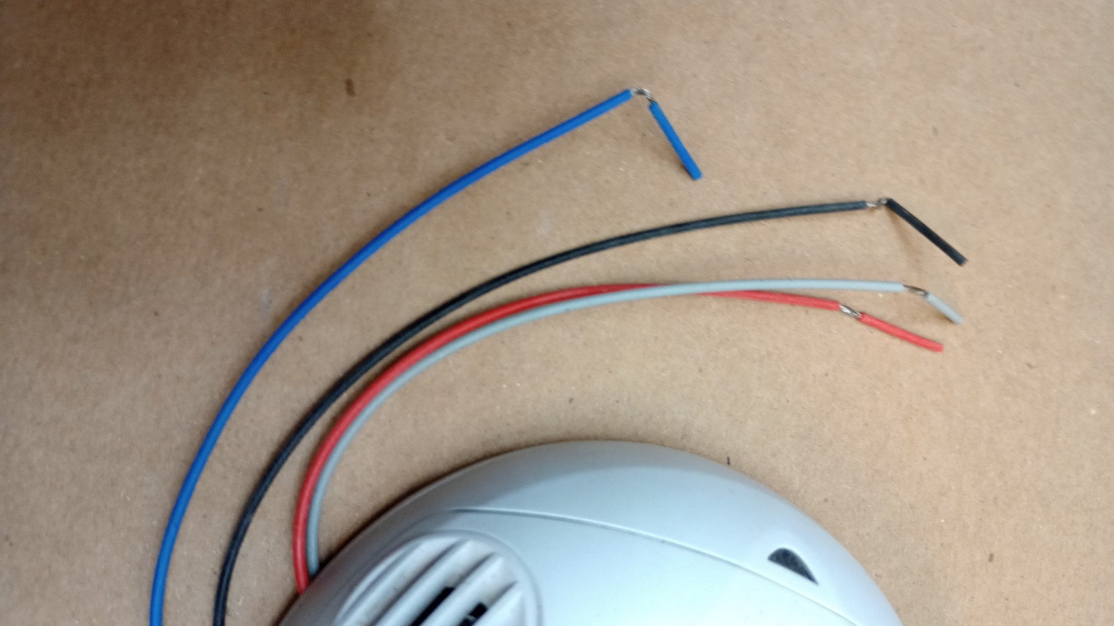 PHILIPS LRM225500 LV Ceiling OCCUPANCY SENSOR 2000sq Ft 9137 012 30301