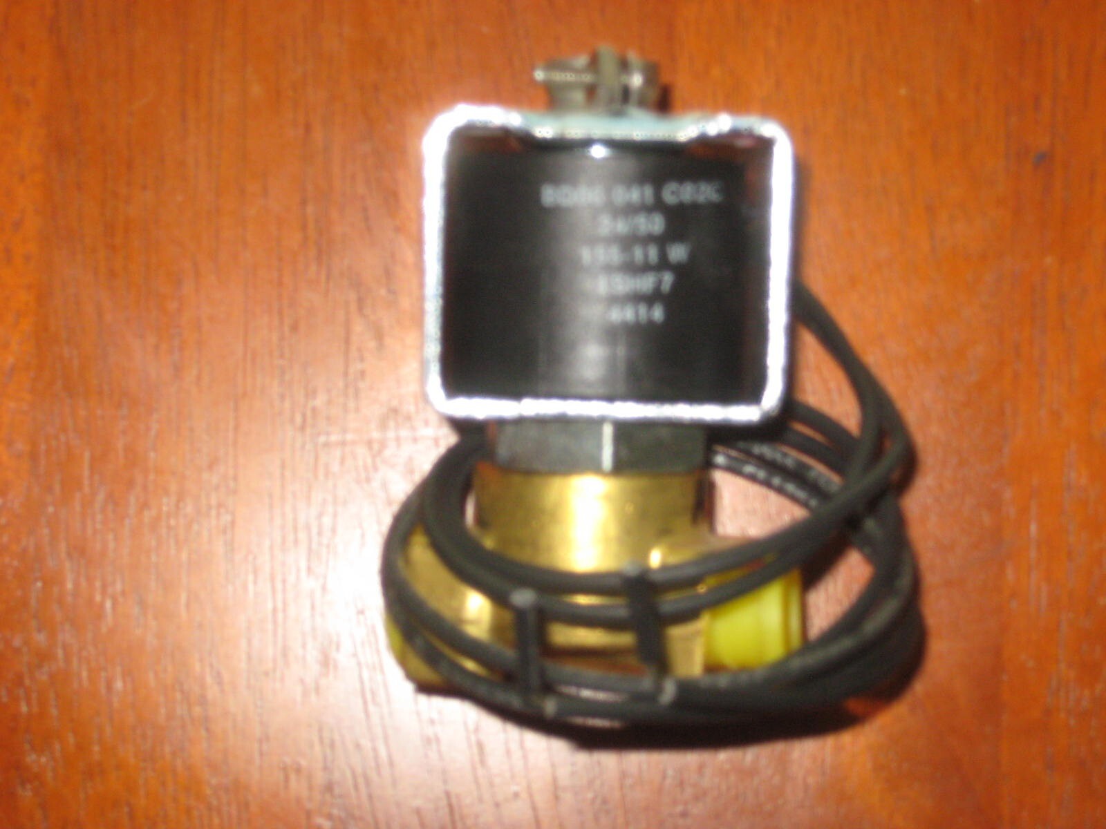 NEW!! Parker Fluid Control Division 04F20C2210ACFOC03JO