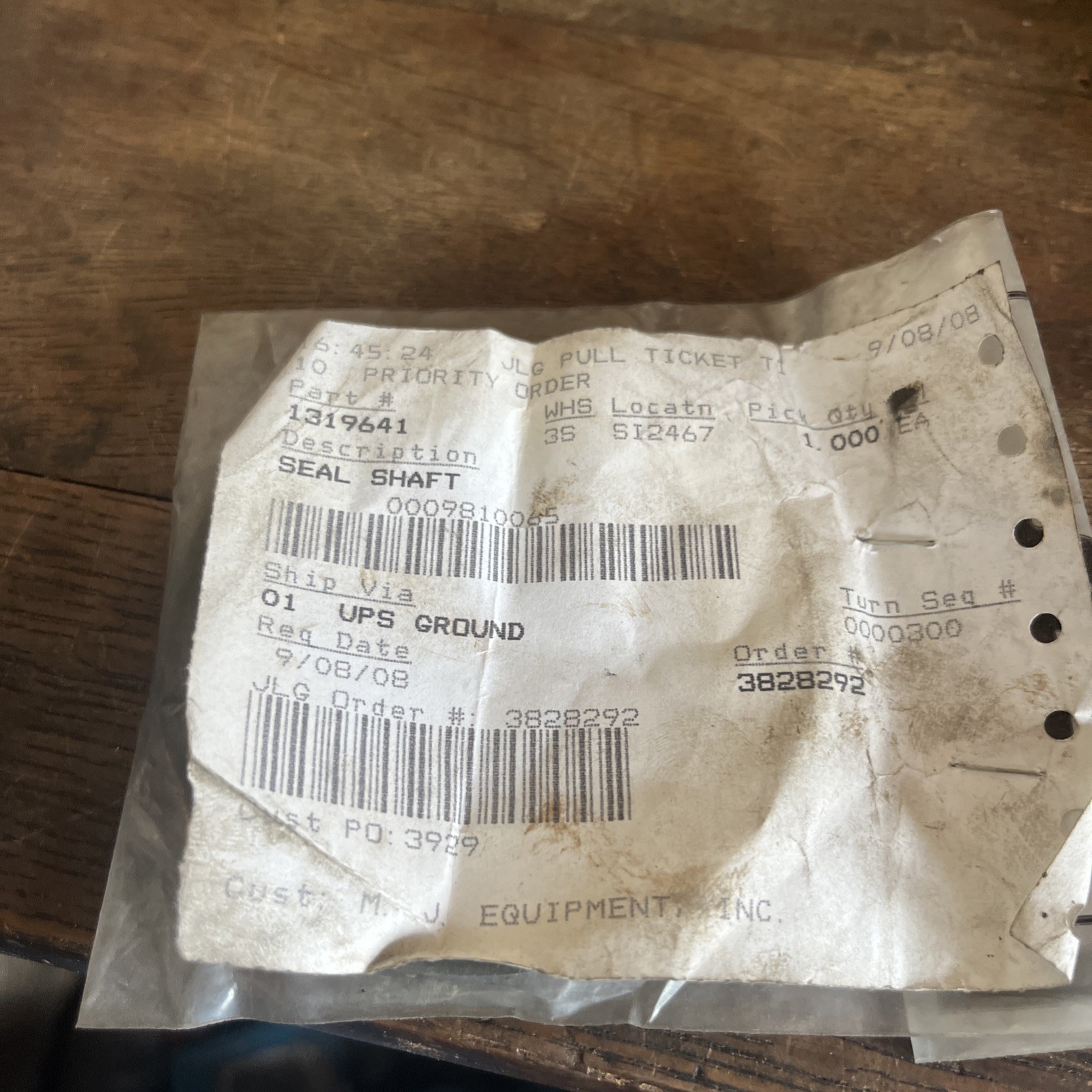 NOS JLG 1319641 SEAL SHAFT