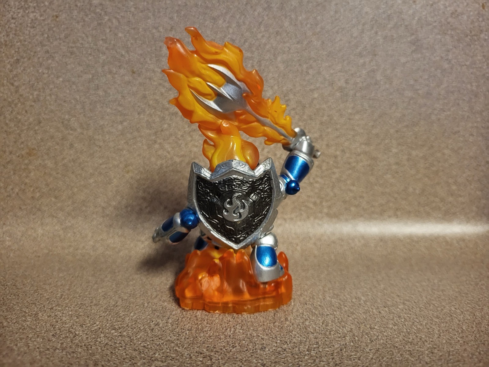 Skylanders Giants Activision Ignitor Action Figure Good Condition