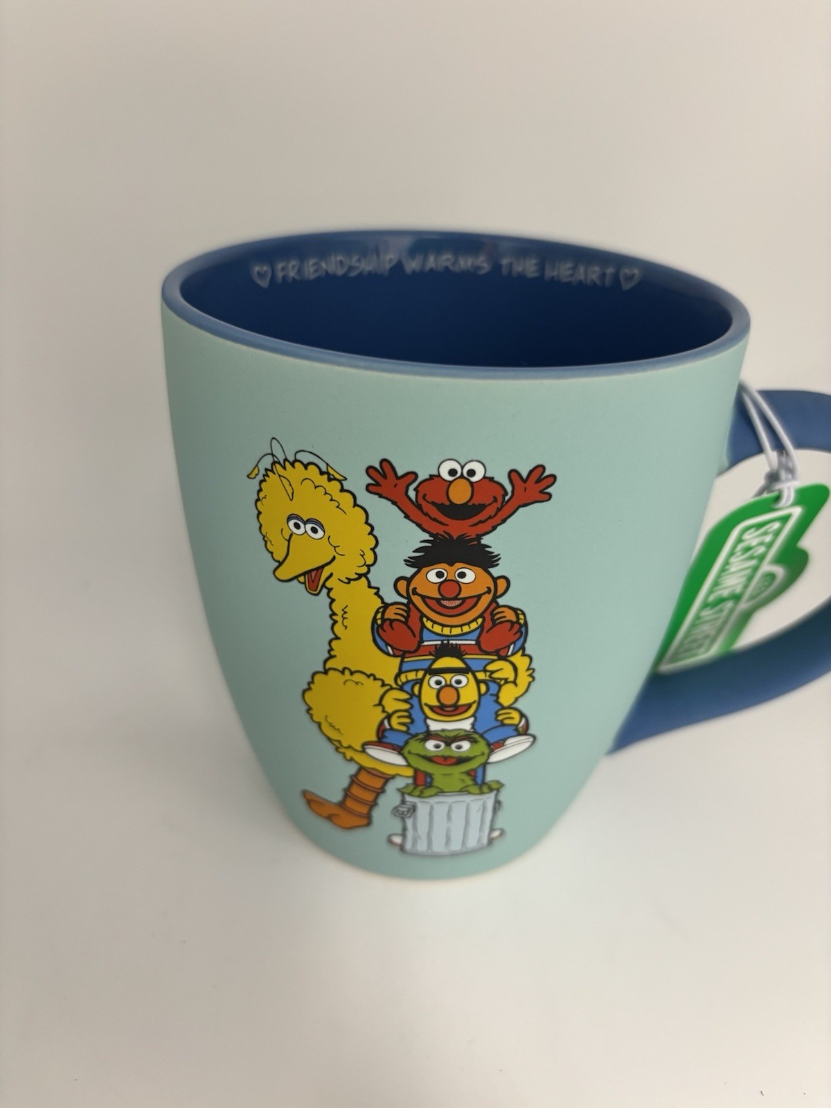 ☕ Sesame Street "Friendship Warms the Heart" Coffee Mug – NEW!