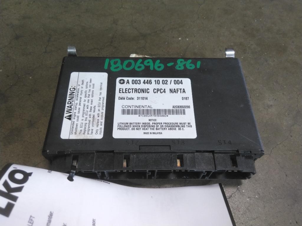 Replaces A0034461002/004 2016 FREIGHTLINER CASCADIA 125 CAB CONTROL UNIT MODULE
