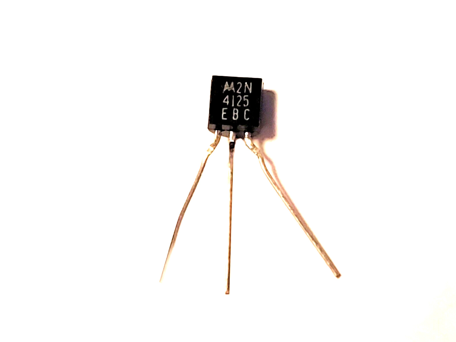 2N4125 Motorola Transistor 2  pcs