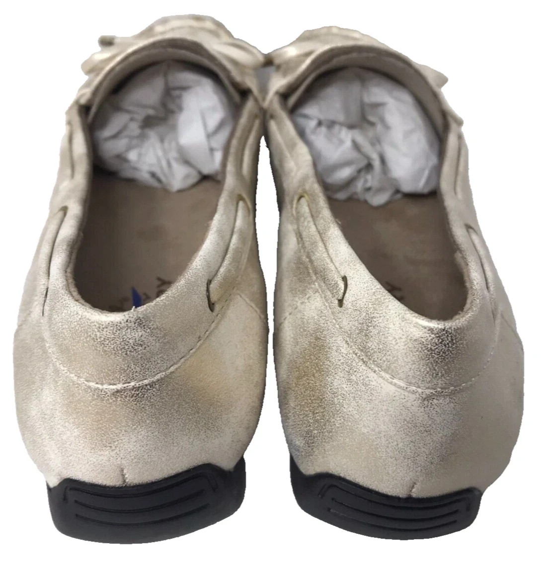 Lifestride Women's Valor Comfort Slip On Walking Loafers Gold Size:9 201F
