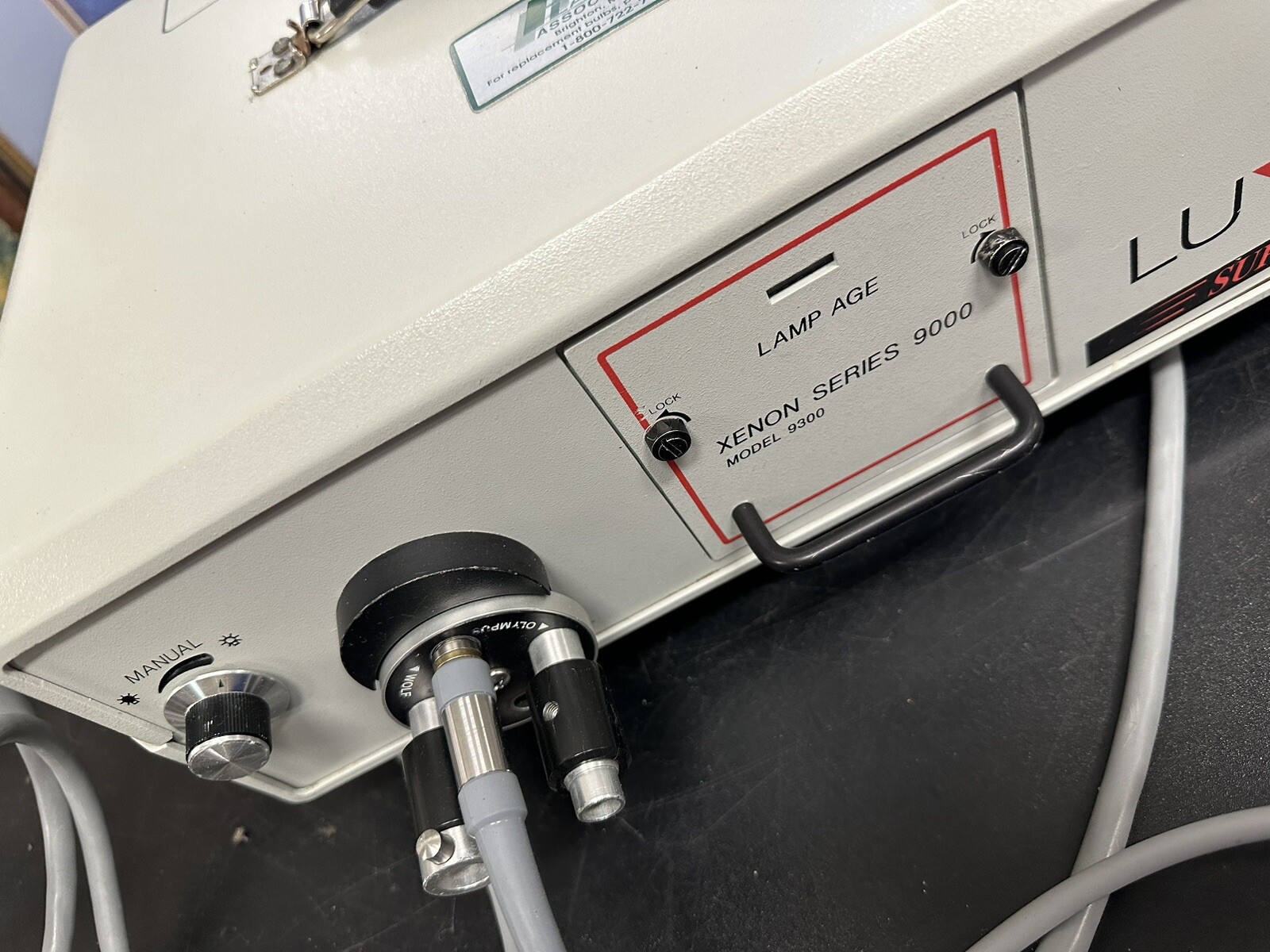 Luxtec 9300 Xenon Series 9000 Light Source W/ Headlight