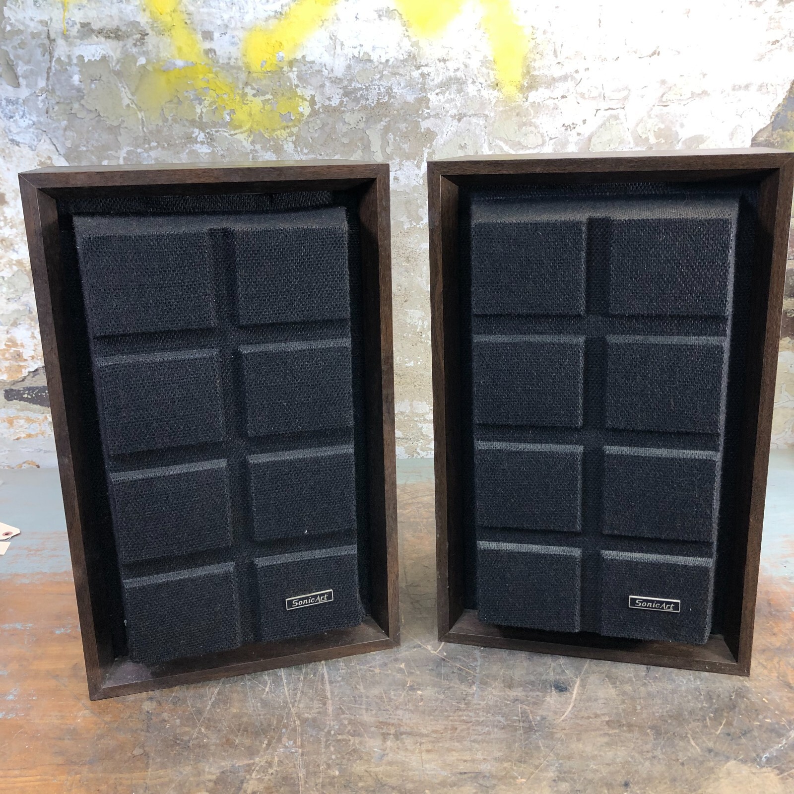 Bose/Sonic Art SA-20 Speakers Pair Vintage Wood Grain - WORKING!