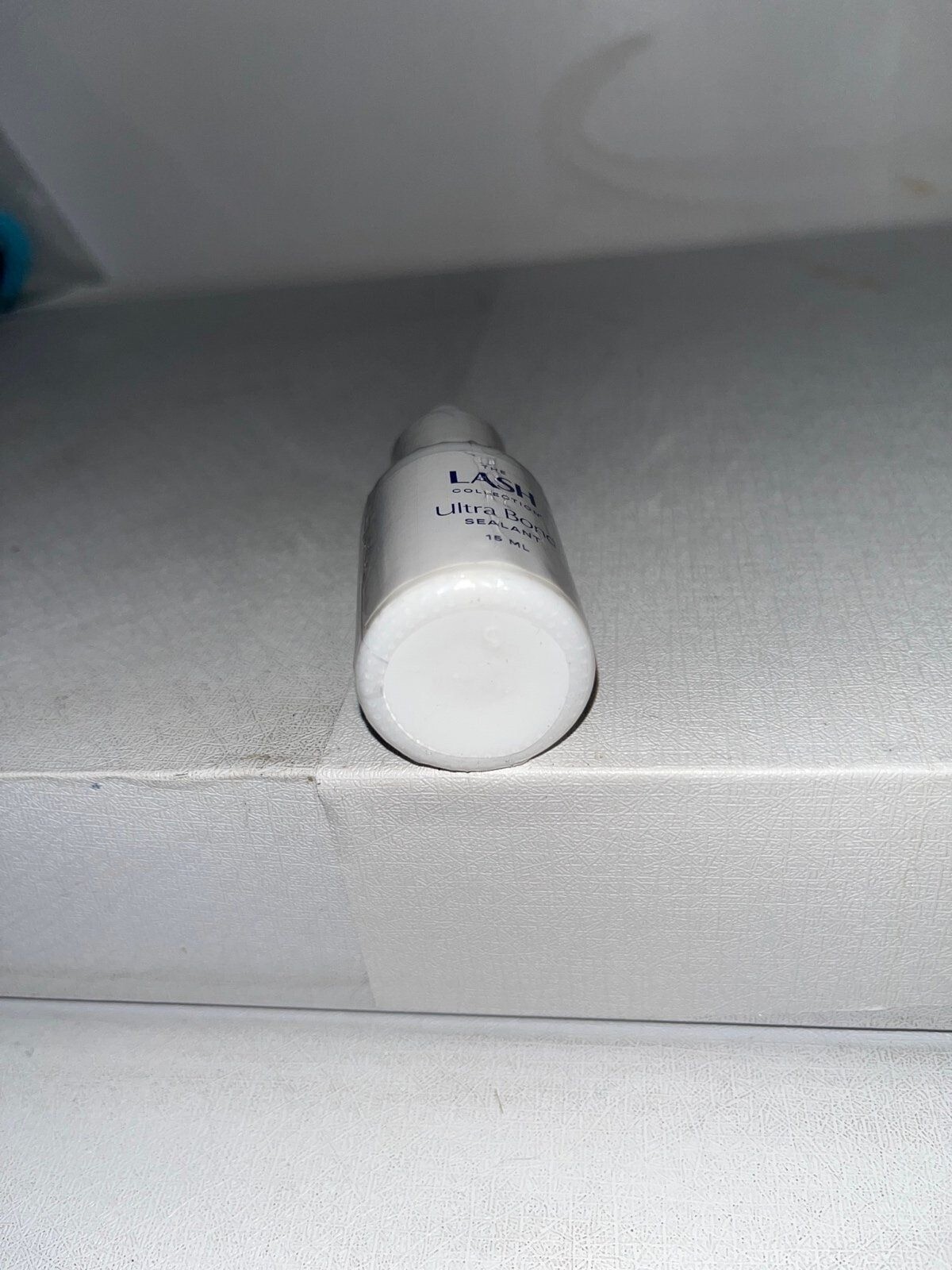 The lash ultra bond sealant, sealed 15ml
