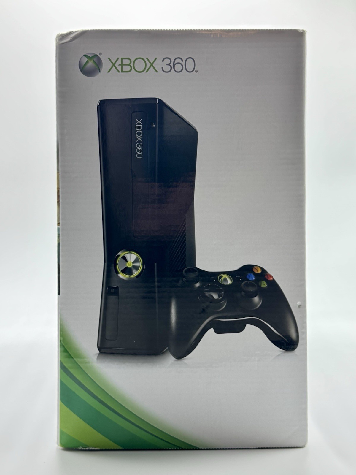 Xbox 360 Slim 4GB CIB Bundle — Kinect 3 Controllers Mic Media remote 4 Games Etc
