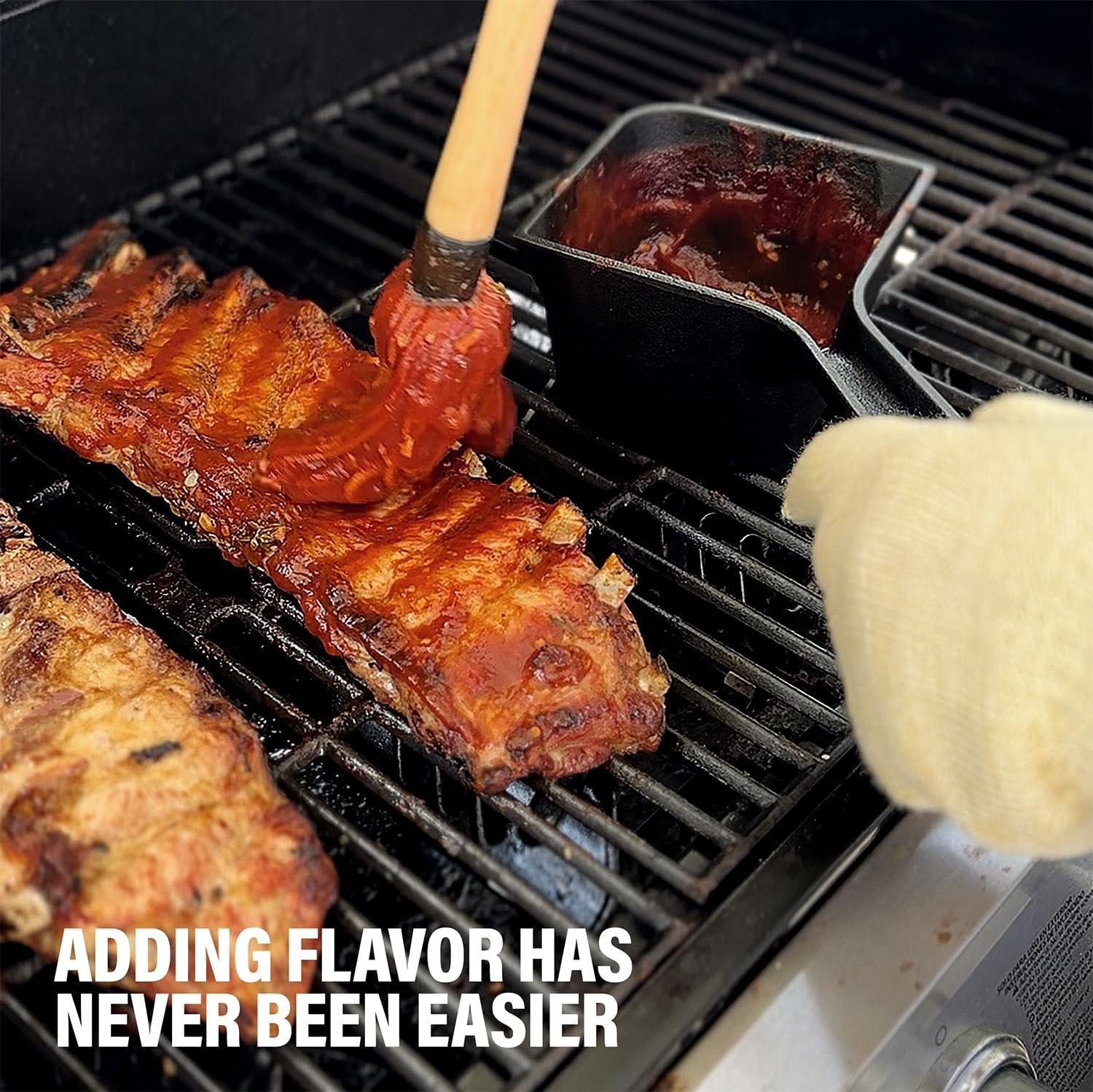 Cast Iron Sauce Pot with BBQ Mop Brush – Small Basting & Mop...