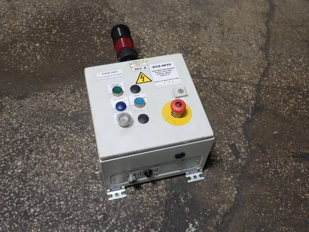SIEMENS GMECS4010 CONTROL PANEL  08250561755