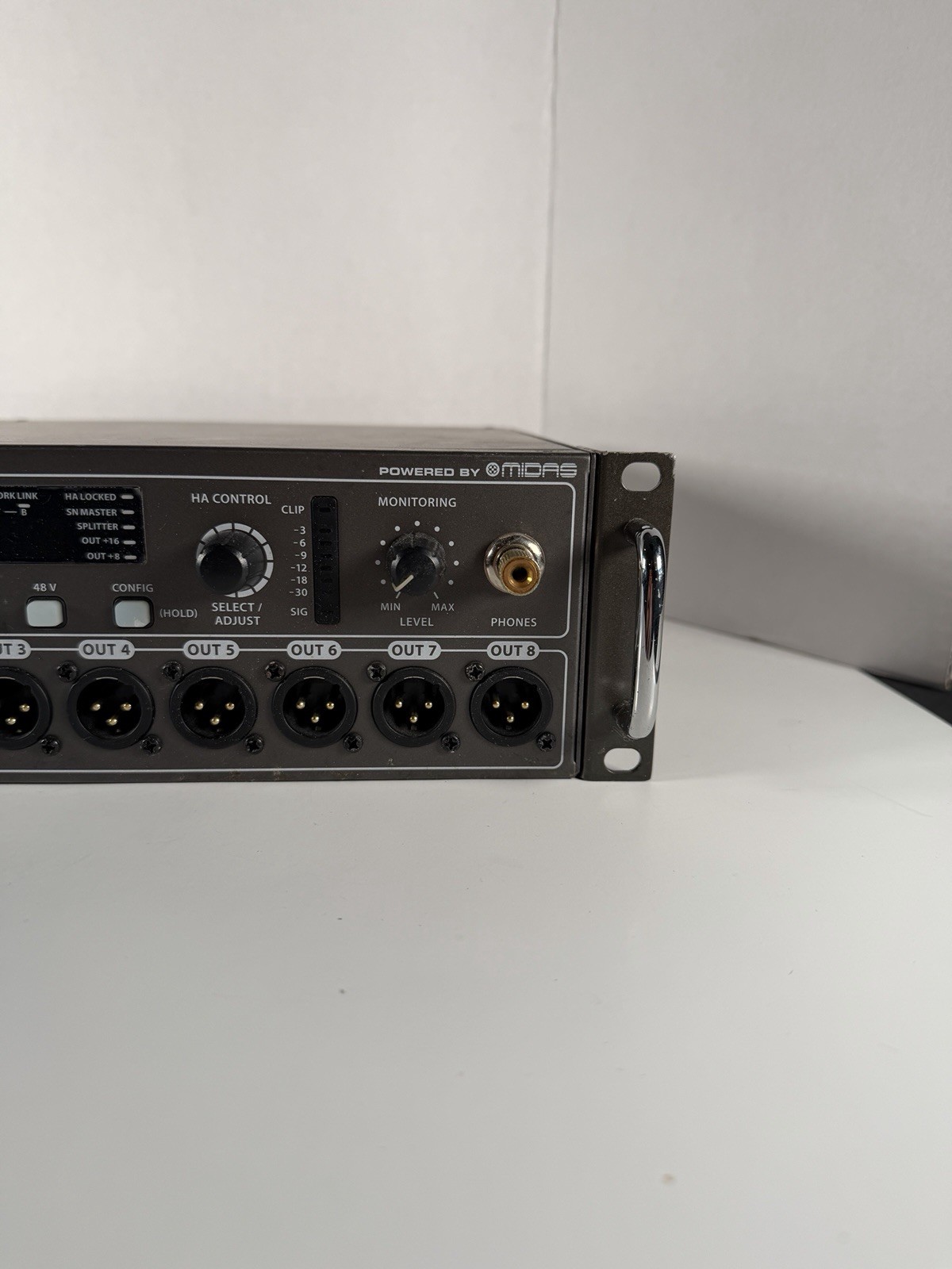 Behringer S16 Digital Snake IO Box
