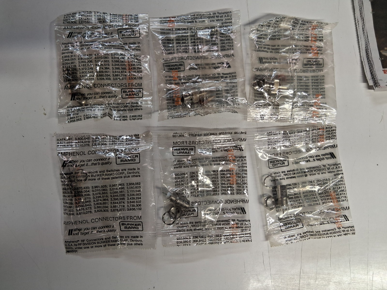 Lot of Amphenol Connectors UG260/U and UG625B/U      3 of each, new old stock